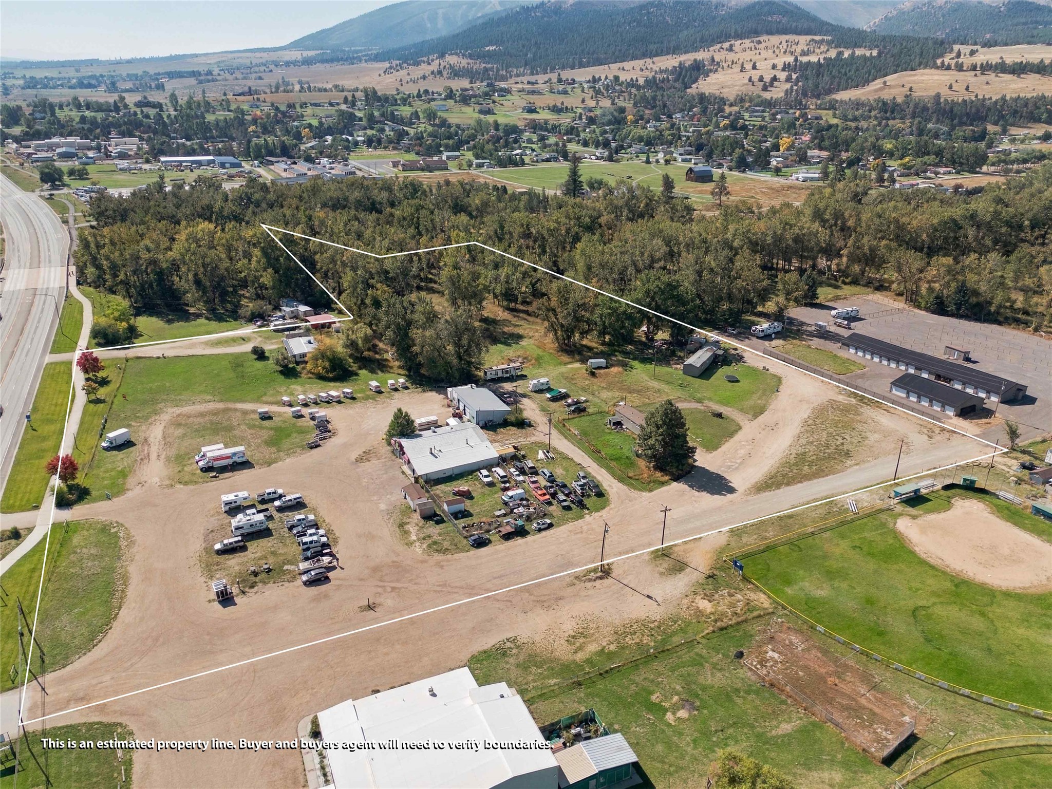 12445 Highway 93 S — photo