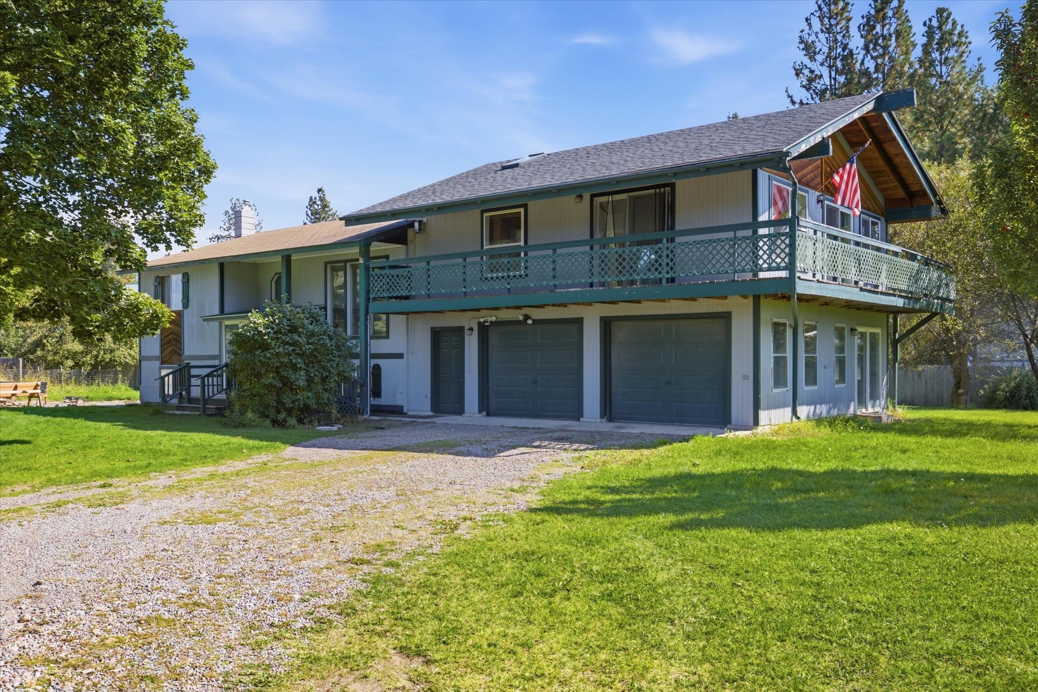 165 Clearview Place — photo