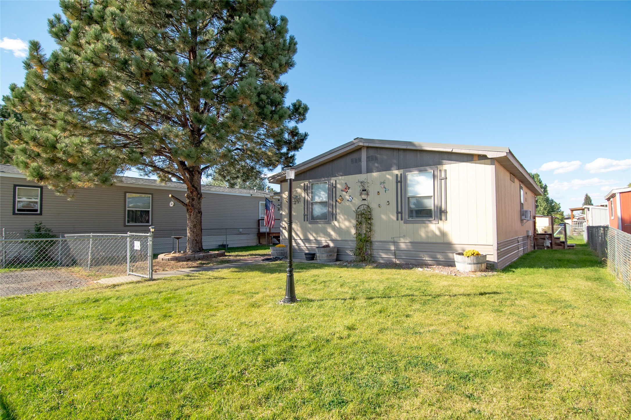 2874 Sundown Road — photo