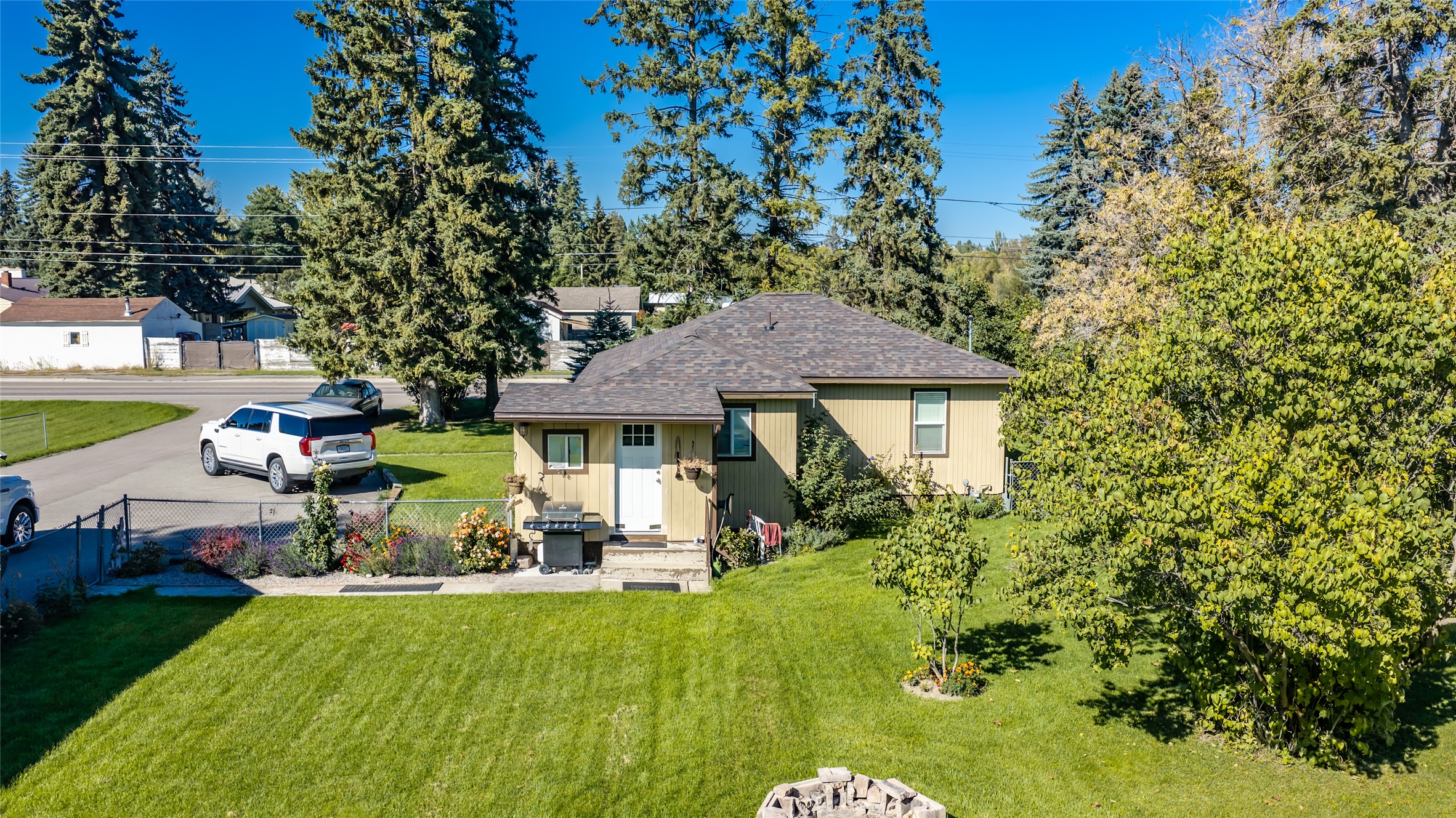 308 E Evergreen Drive — photo