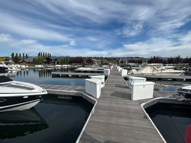 D-26 Eagle Bend Yacht Harbor — photo