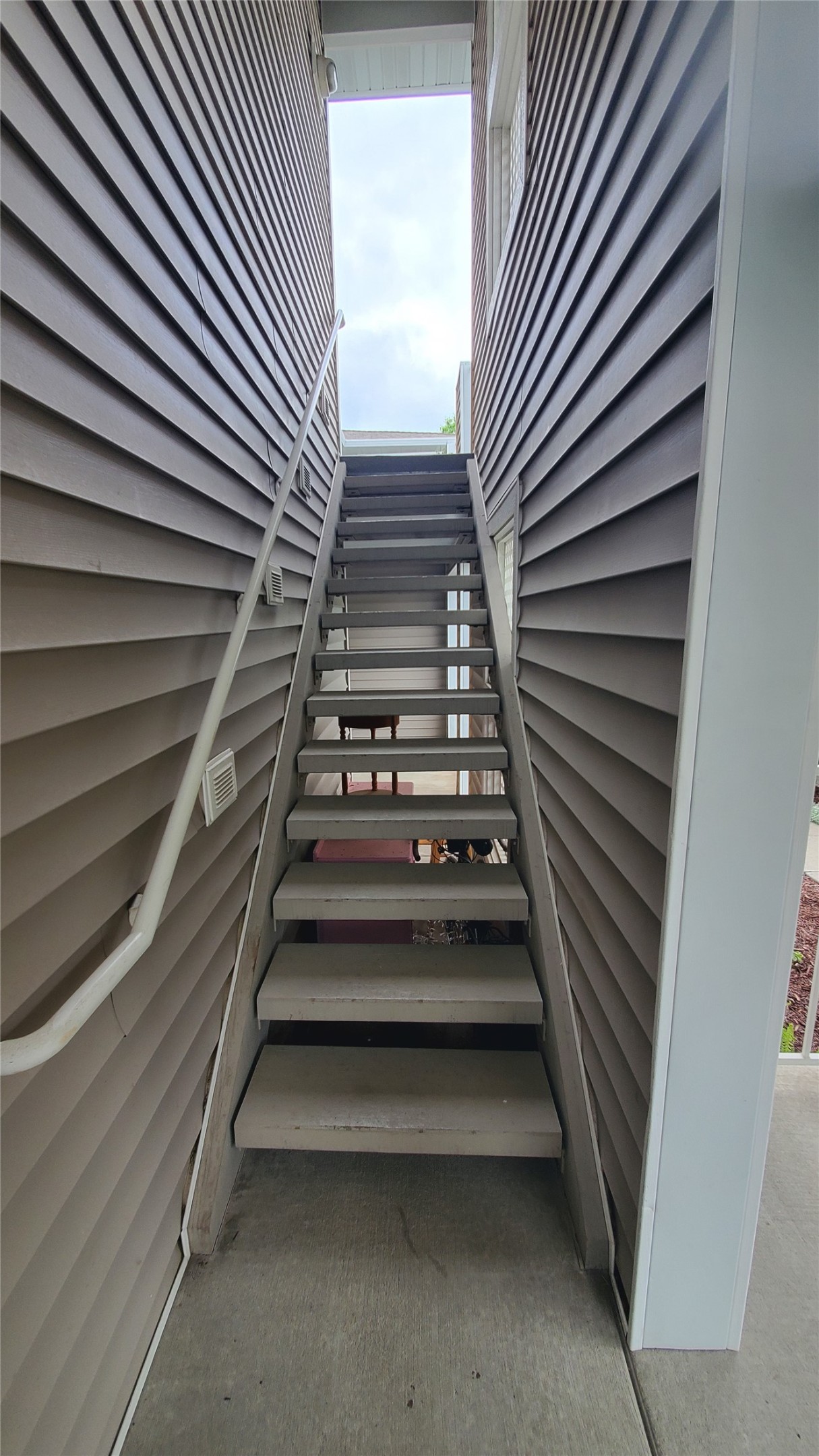 5110 Village View Way Unit 6 — photo