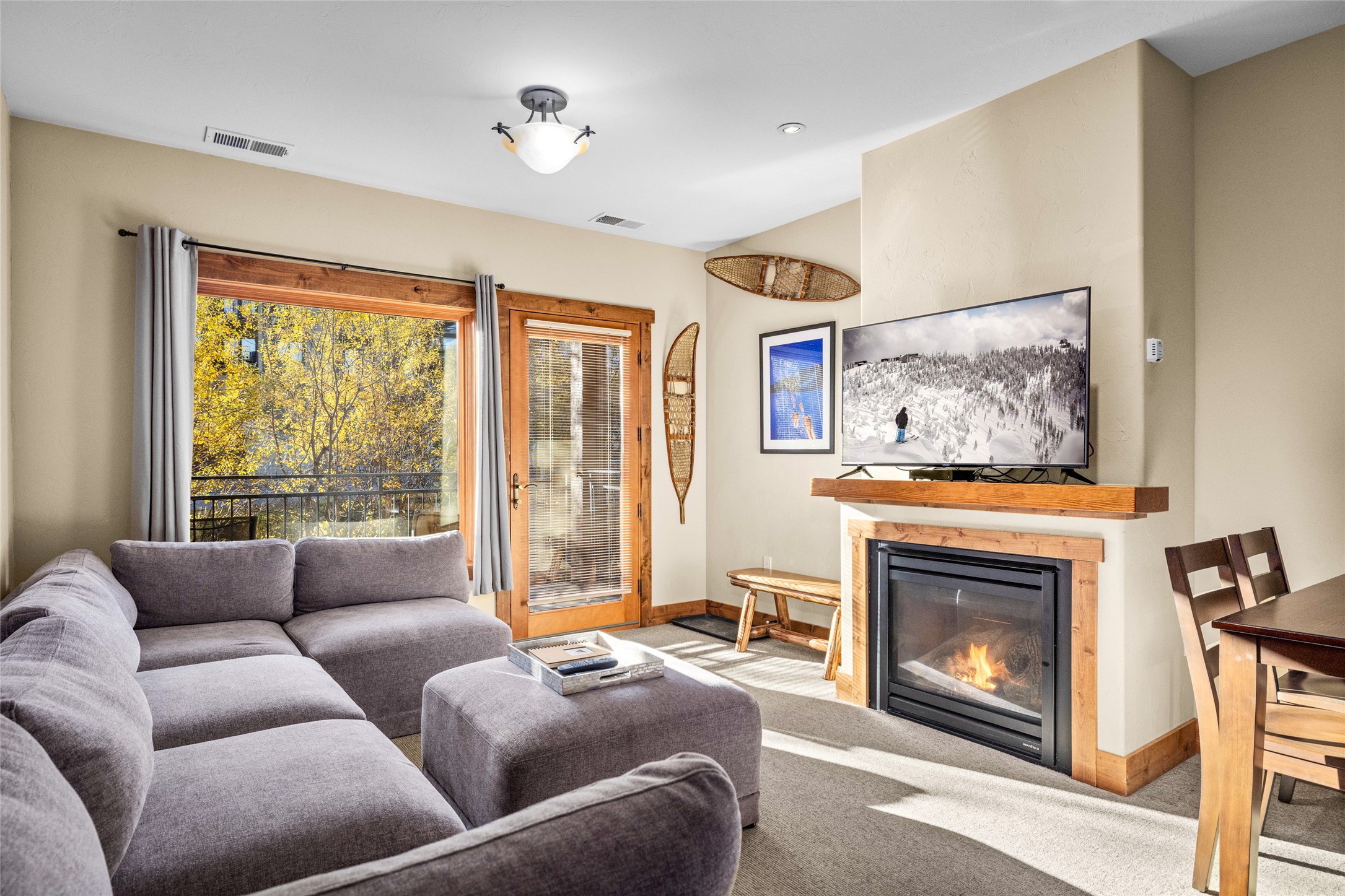 3820 Tamarack Avenue Unit 220 — photo