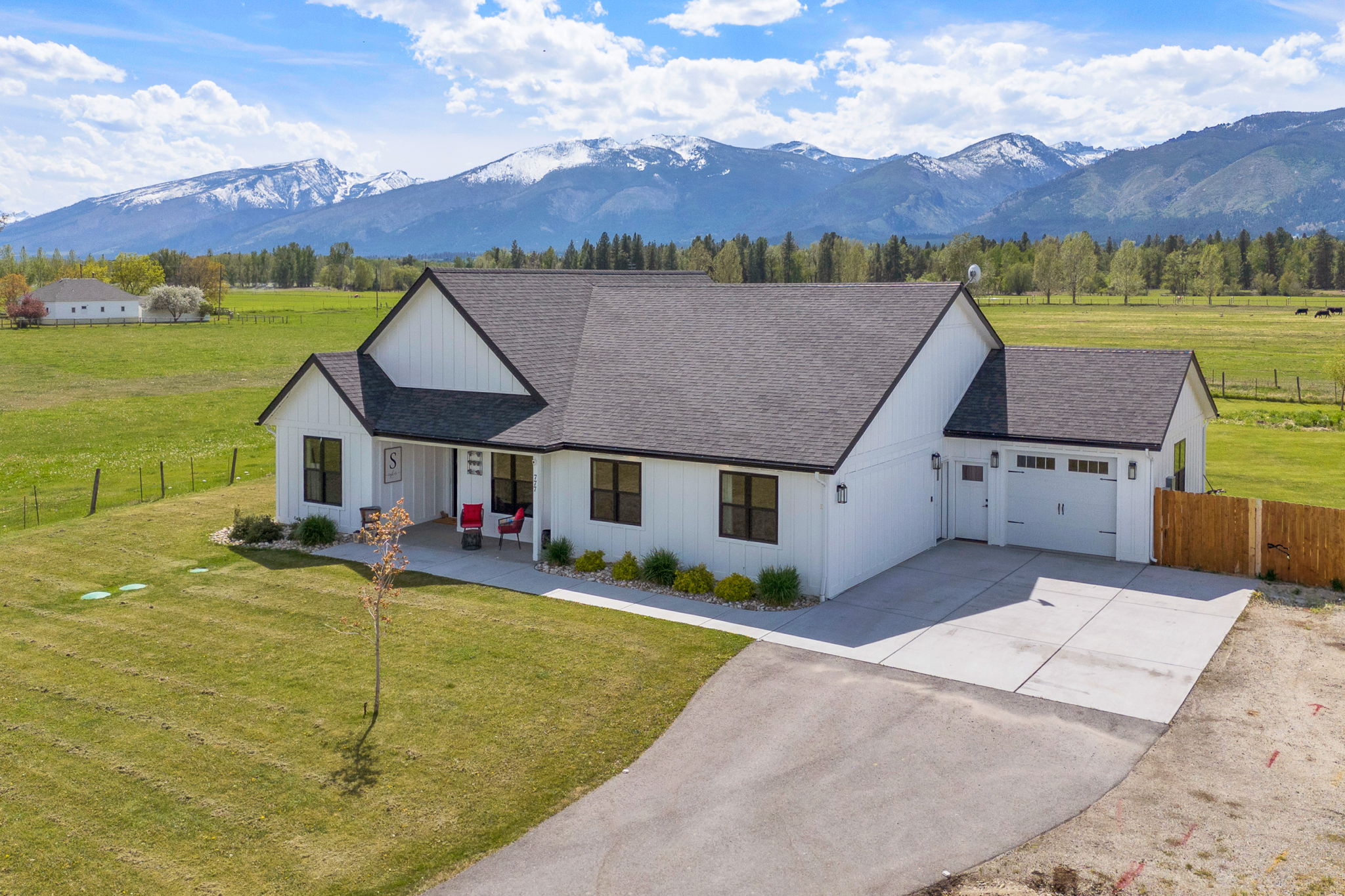 777 Old Corvallis Road, Corvallis, MT 59828 | Realty.com