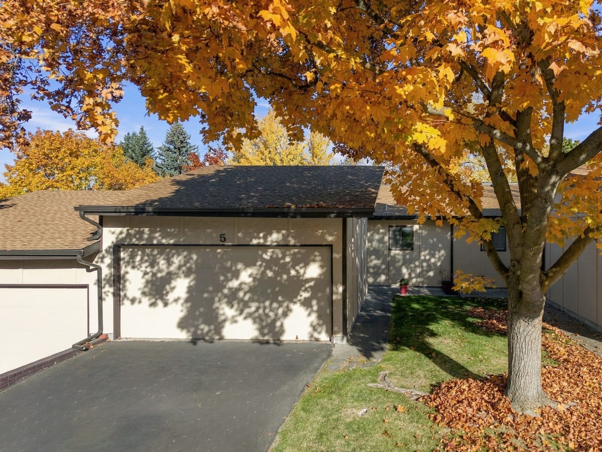 111 Pattee Canyon Drive Unit 5 — photo
