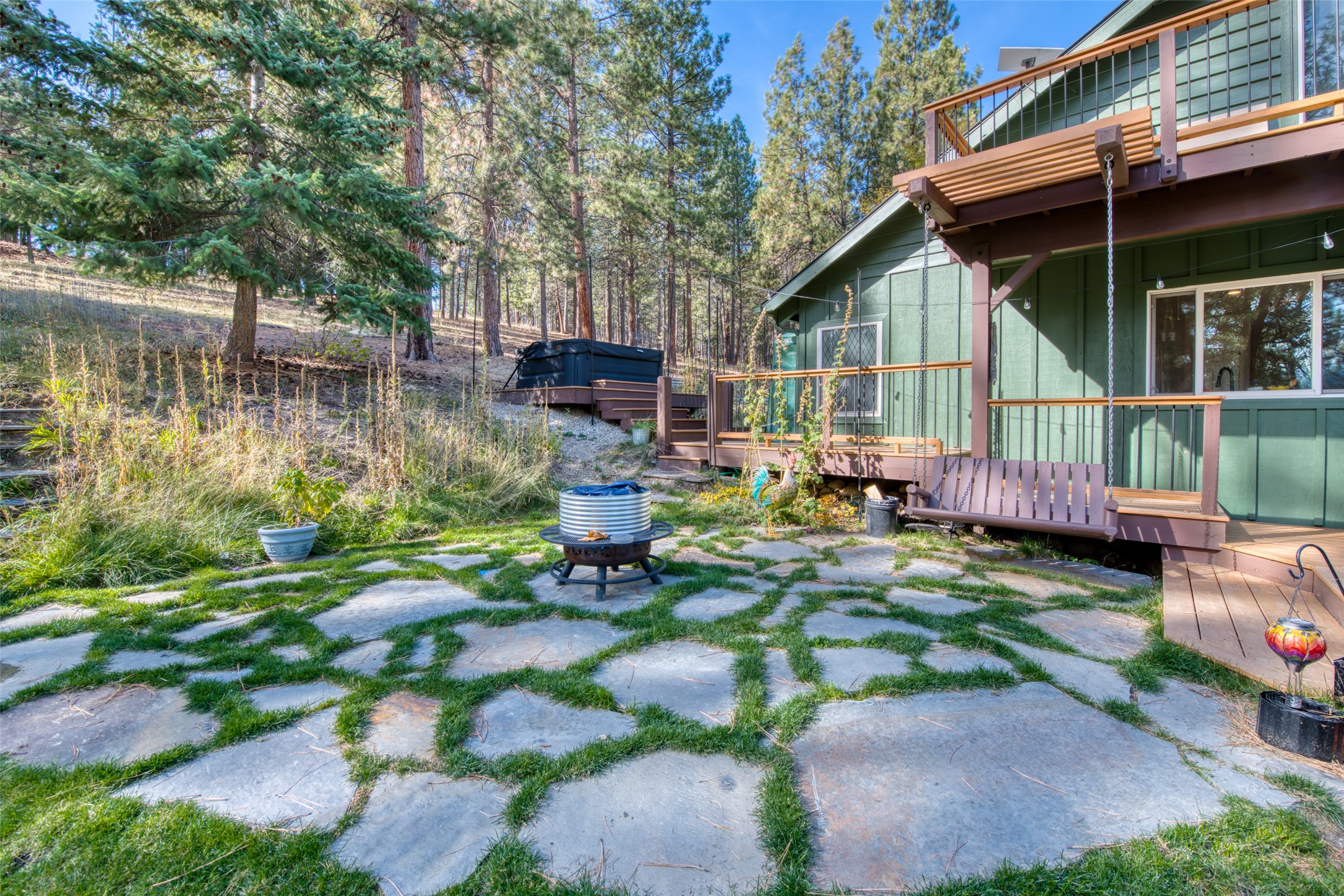 560 Camas Creek Loop — photo
