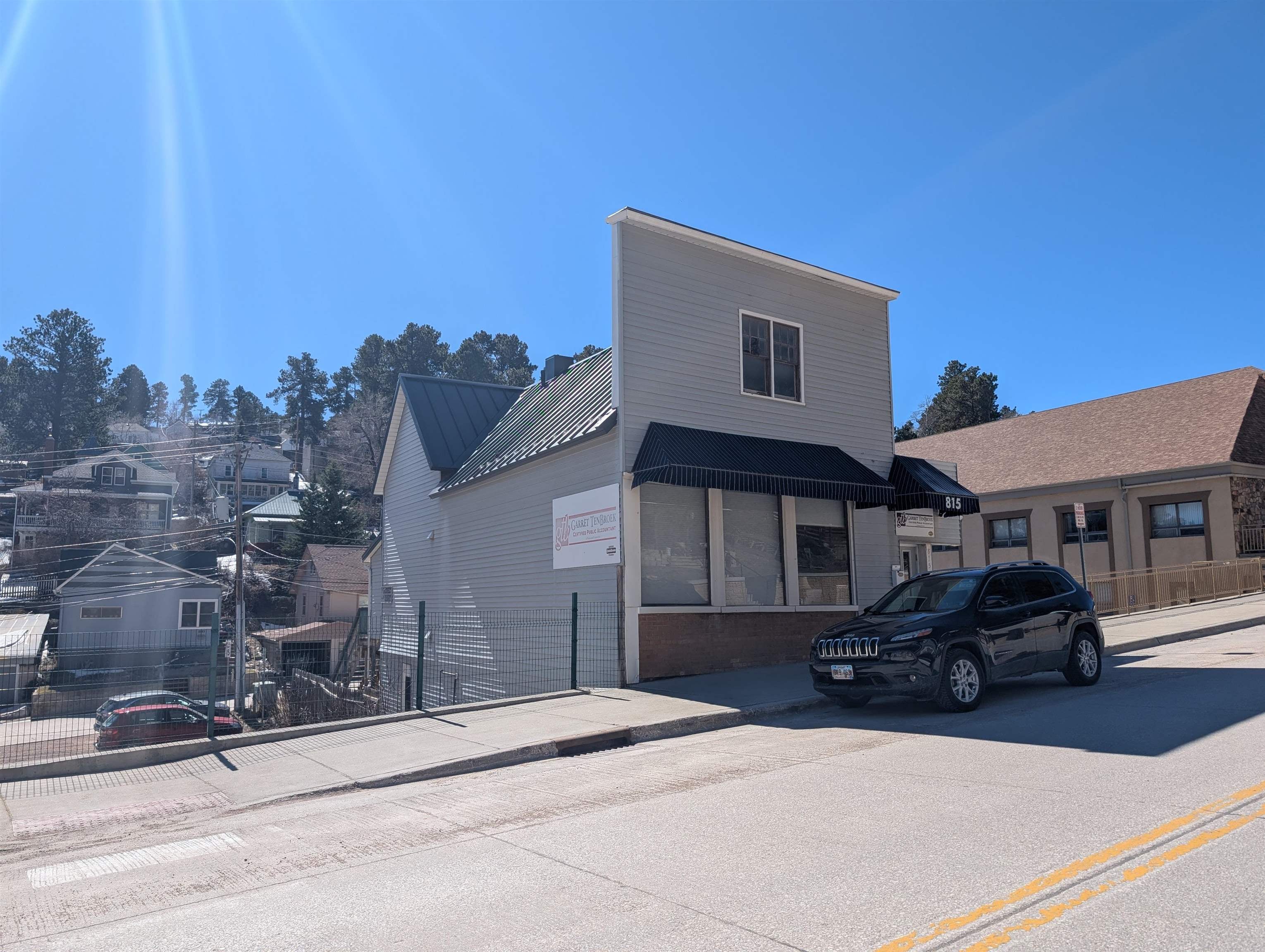 815 W Main Street — photo