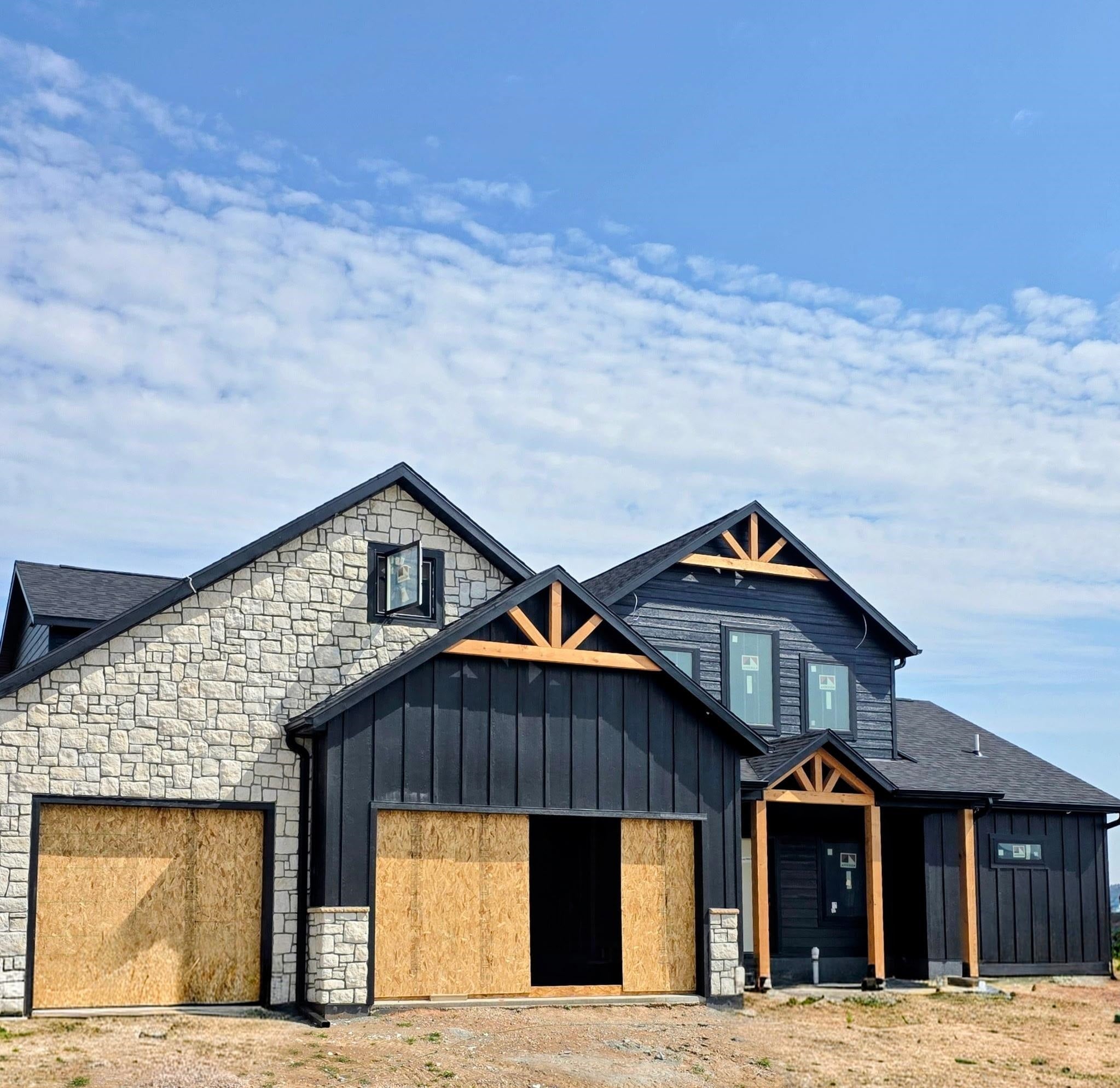 7738 Brooks Loop — photo