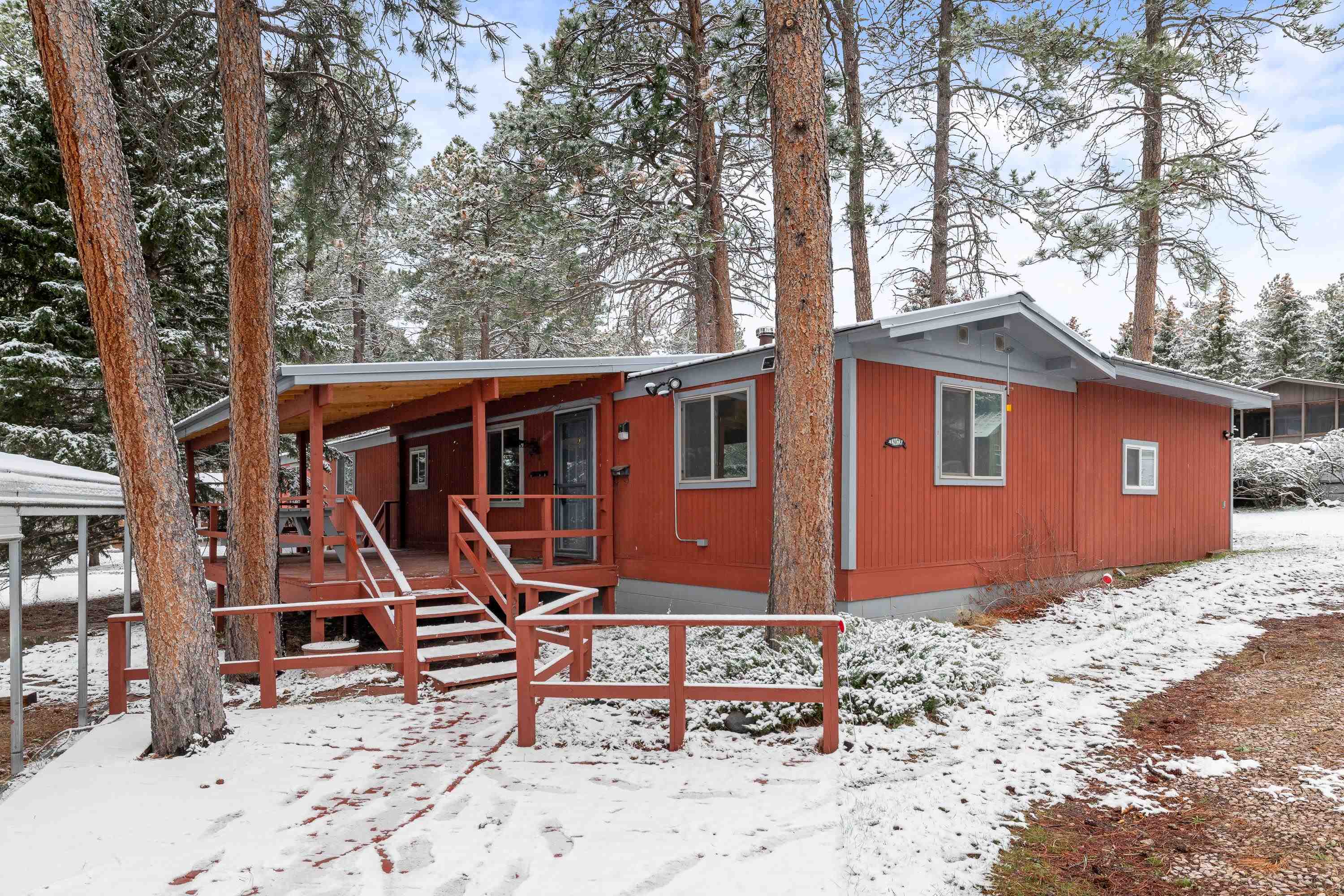13073 Pine Cliff Circle — photo