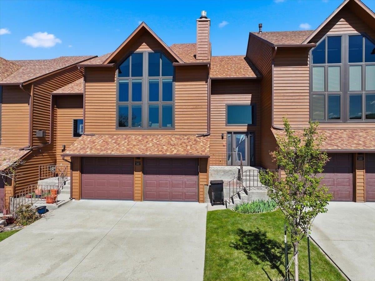 340 Fairway Drive — photo