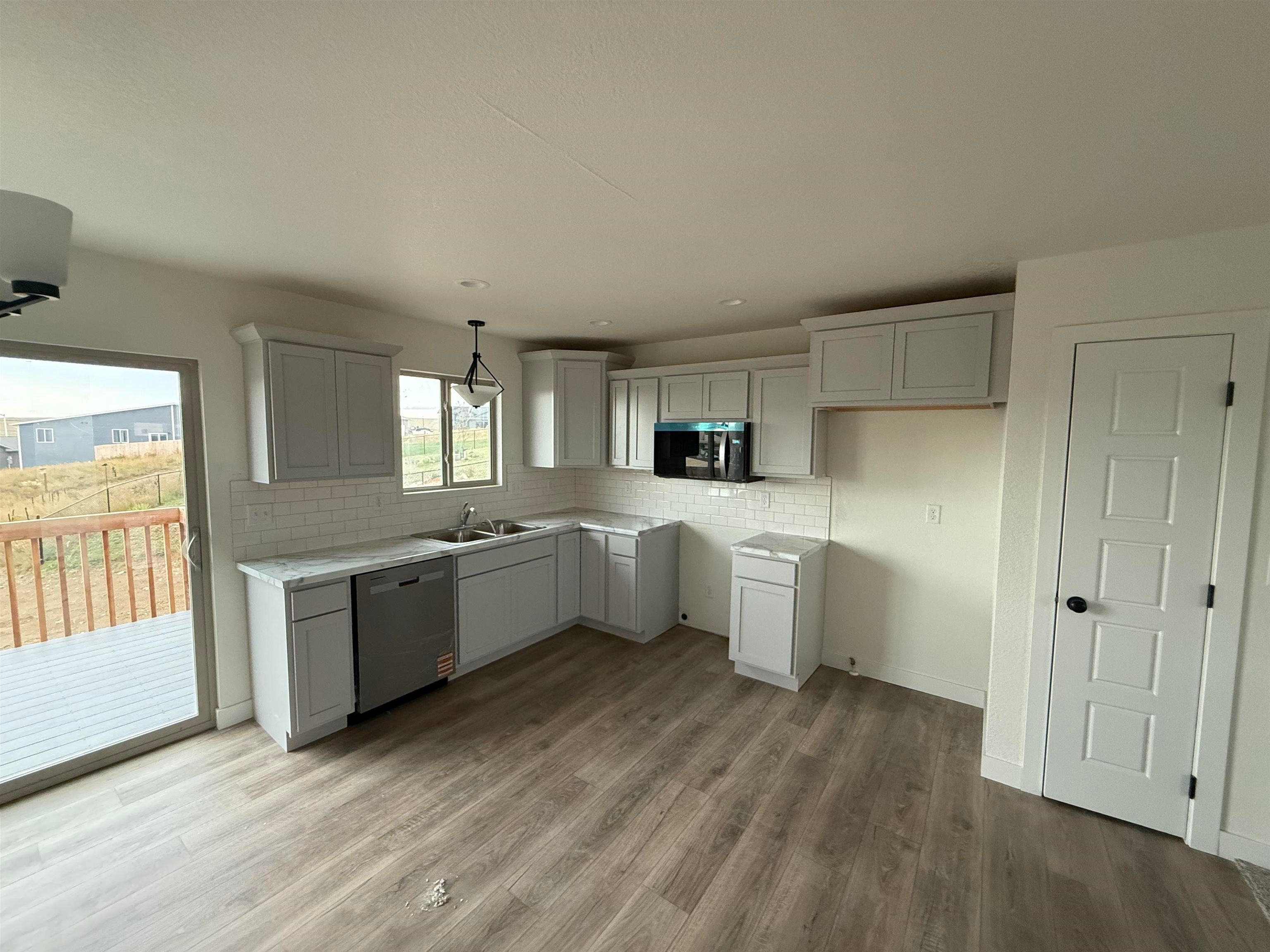 5336 Silverton Street — photo