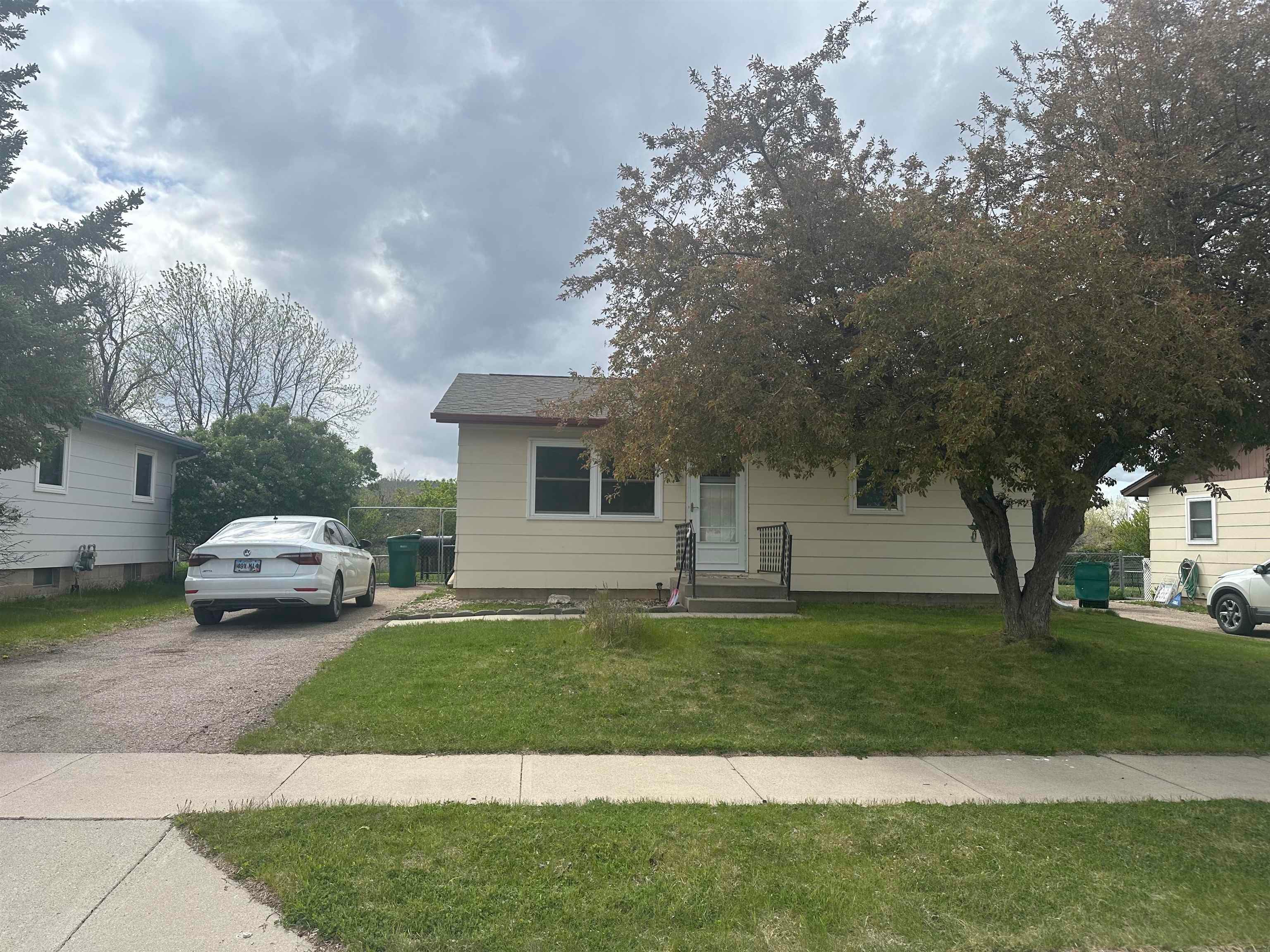 2108 Cooper Loop — photo
