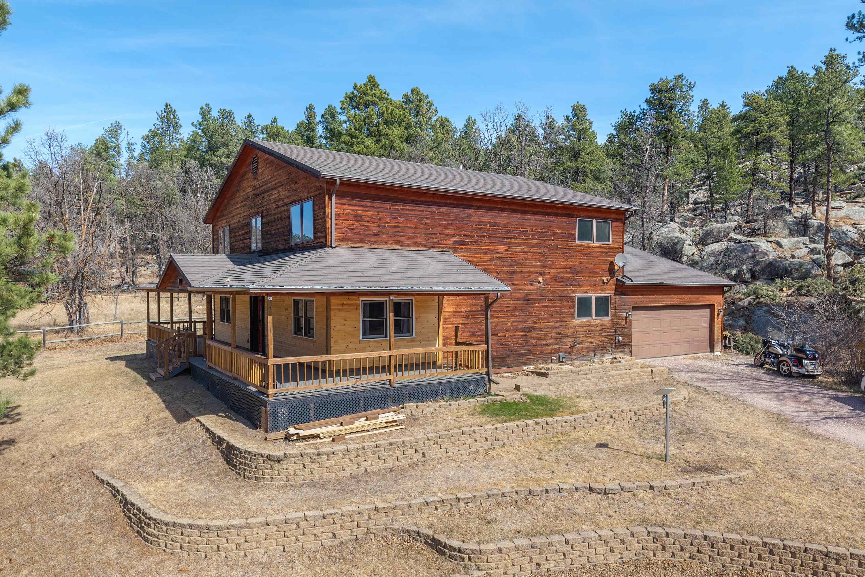 24492 Oak Meadows Court — photo