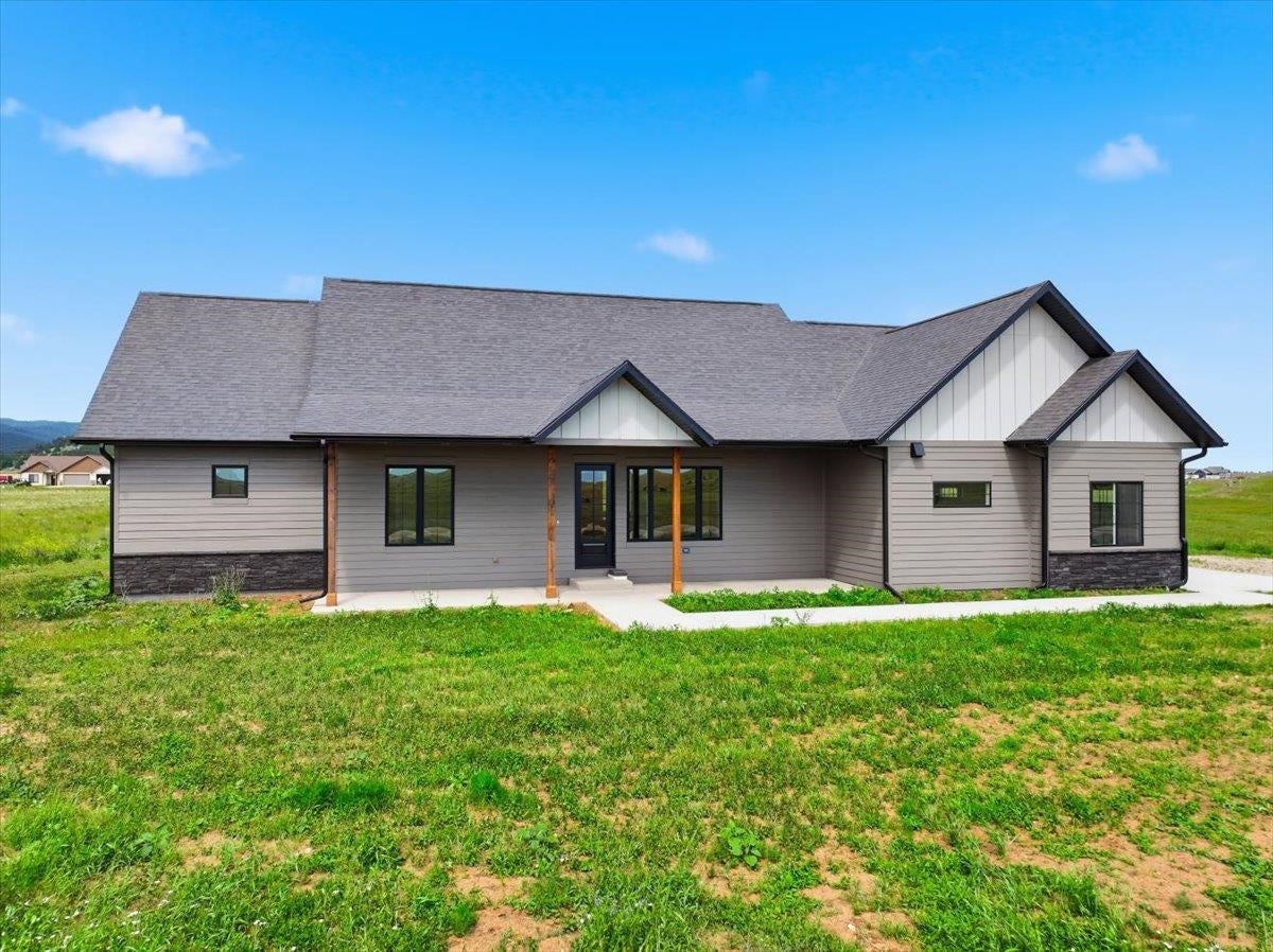 21007 Blair Ranch Loop — photo