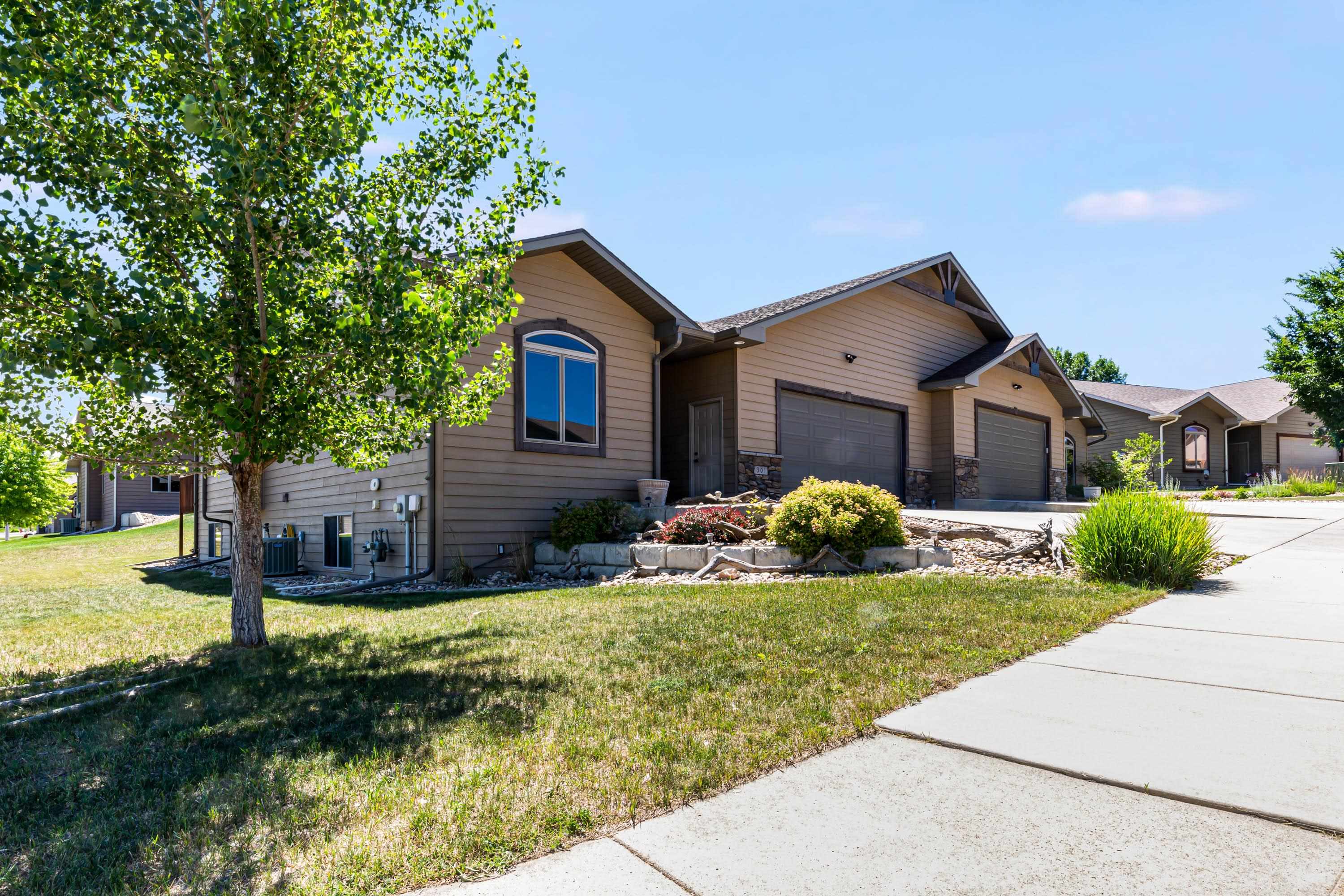 301 Enchanted Pines Drive — photo