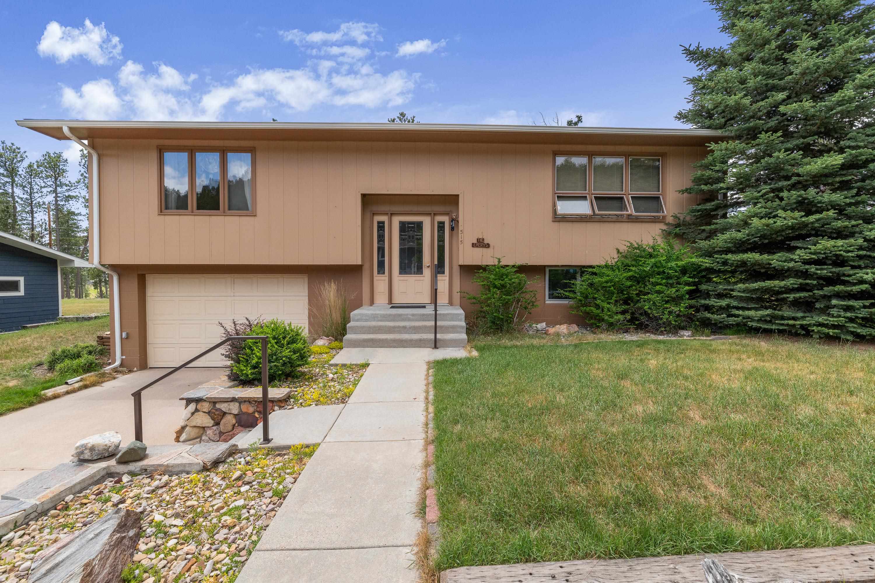 515 Belair Drive — photo