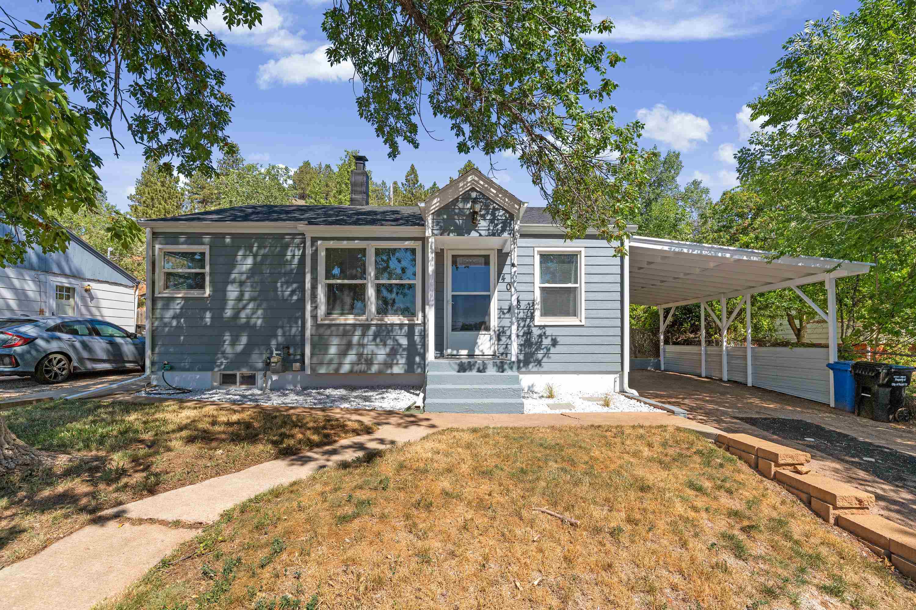 4018 Canyon Lake Drive — photo