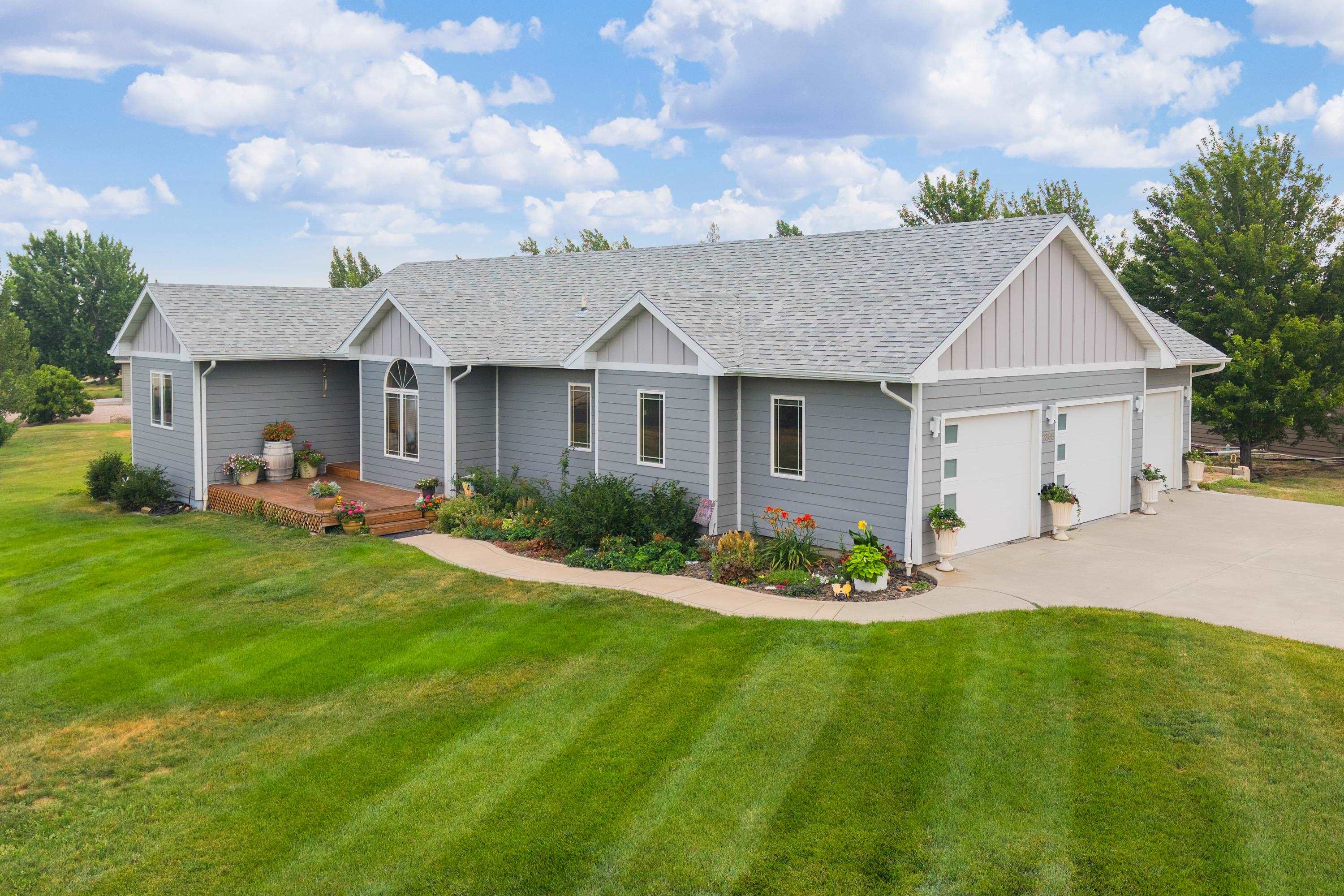 2358 Wildhorse Dr. — photo