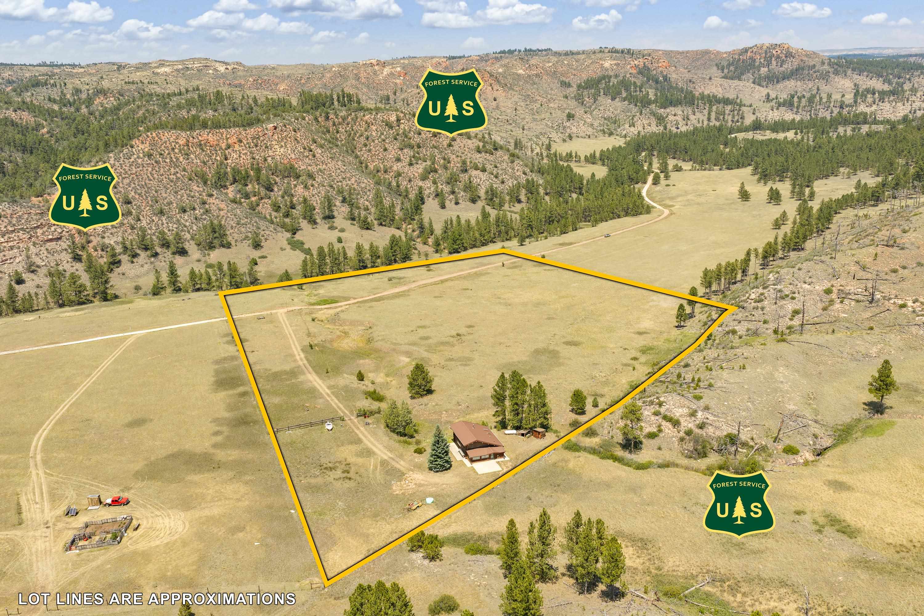 25482 Hell Canyon Road, Custer, SD 57730 — photo 2