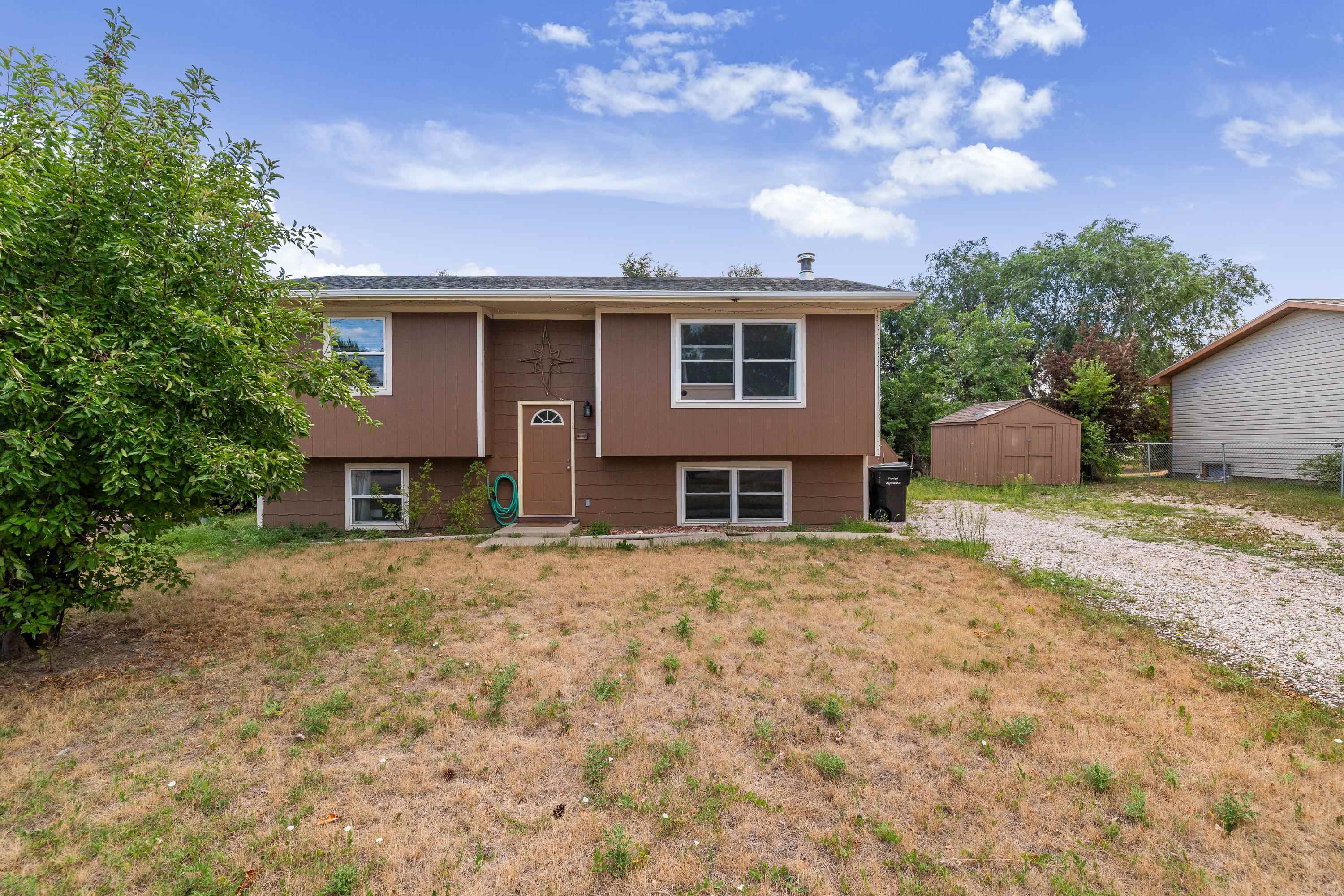 4320 Steeler Lane — photo
