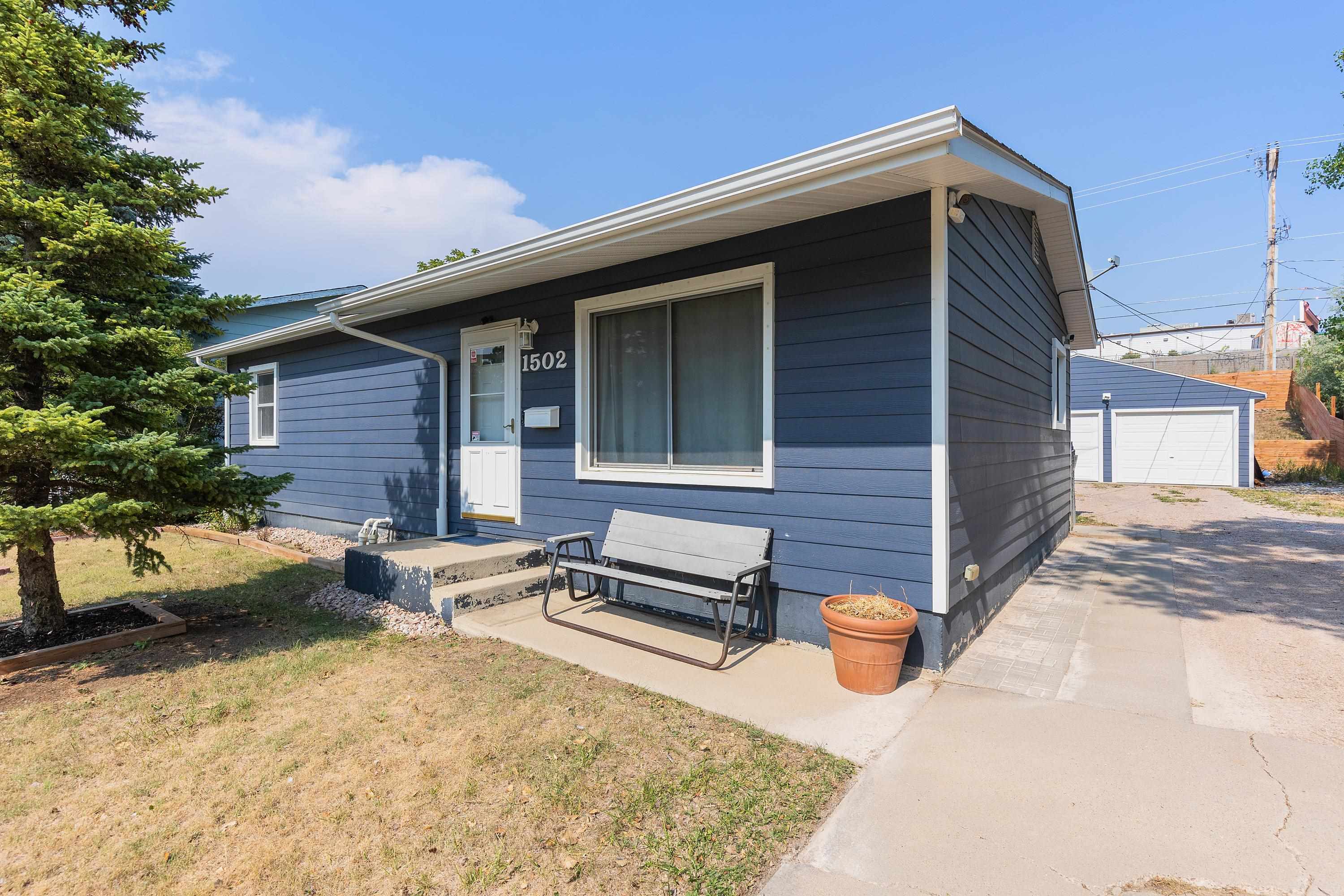 1502 Racine Street — photo