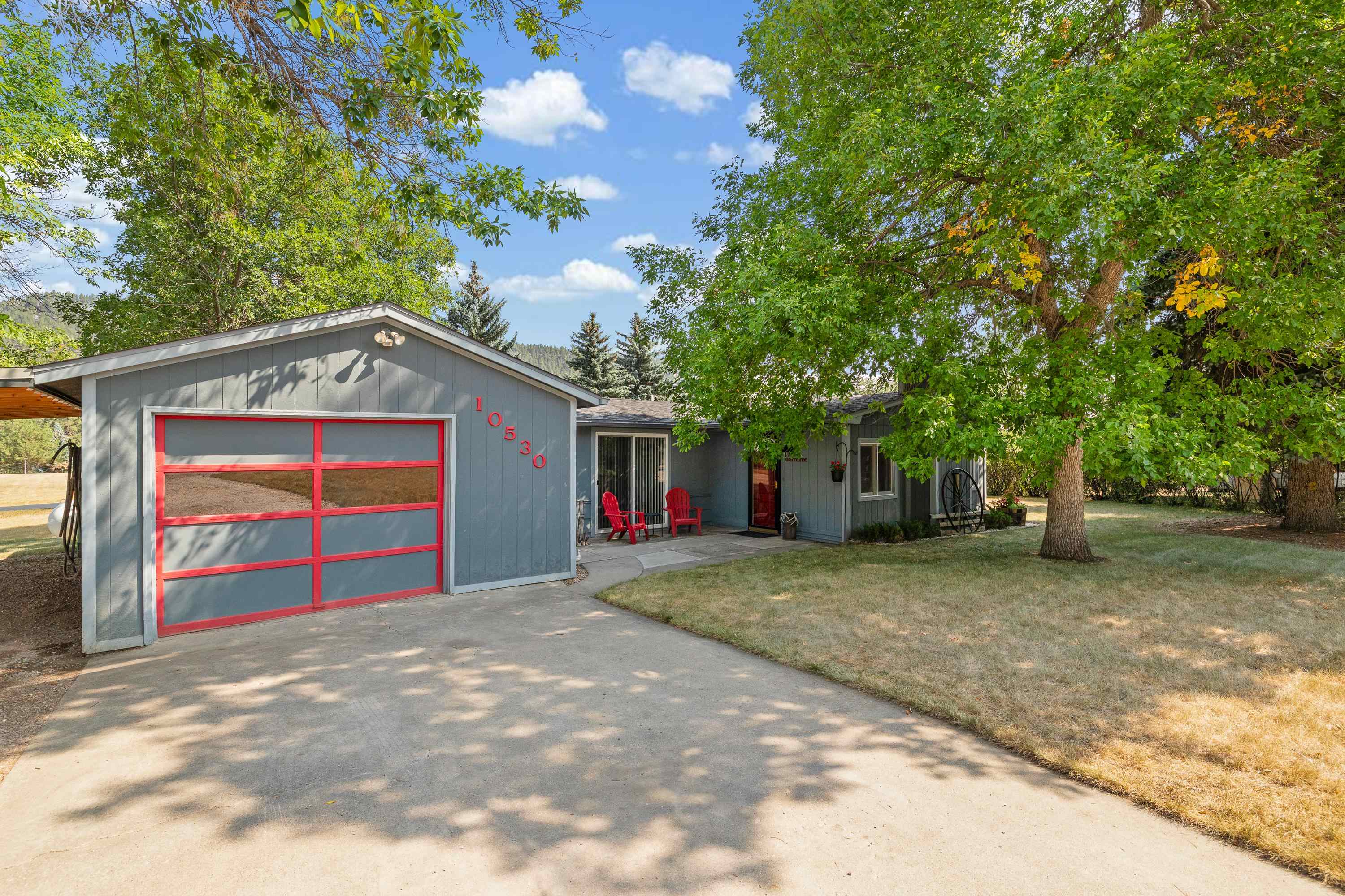 10530 Ashwood Ct — photo