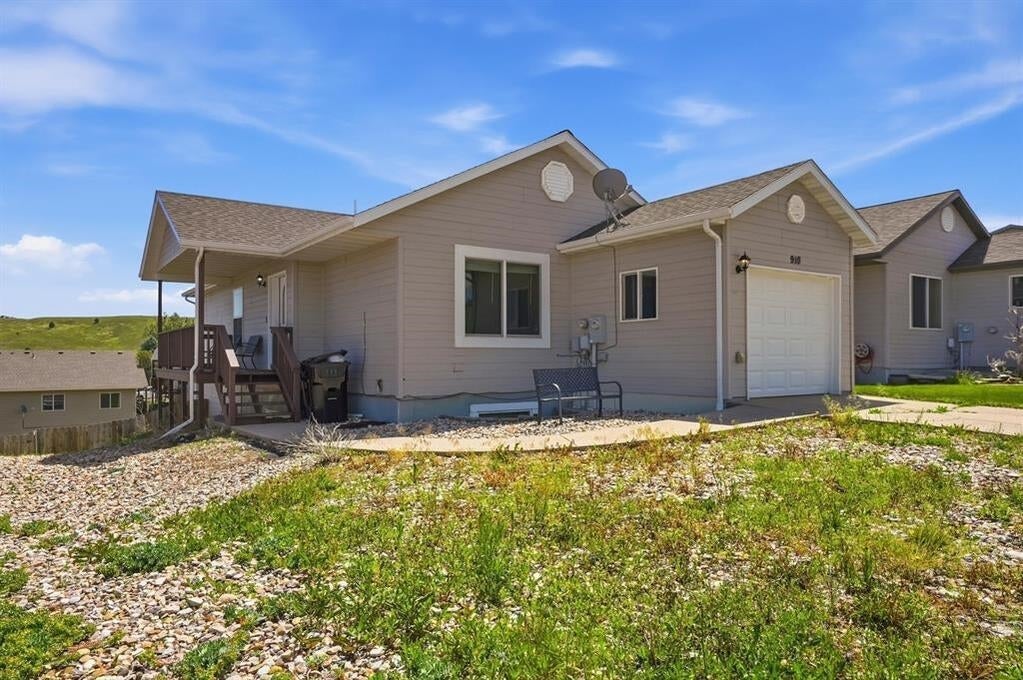 910 Heritage Drive, Spearfish, SD 57783 — photo 2