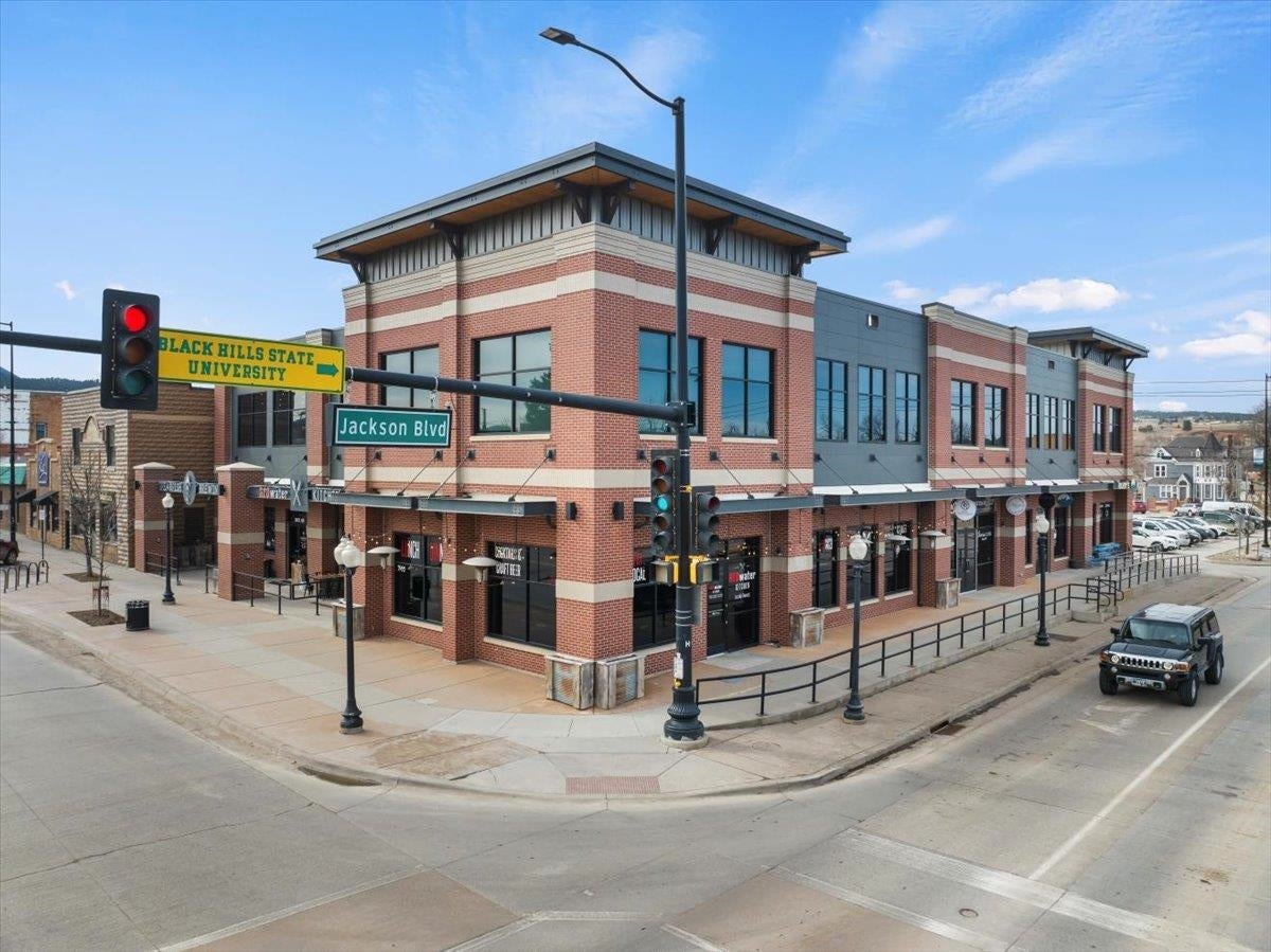 741 Main Street — photo