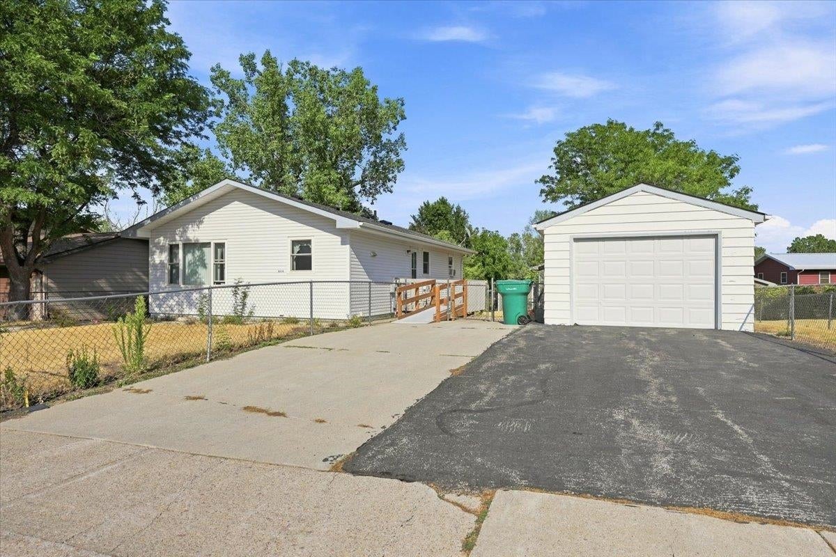 2614 Cottontail Drive — photo