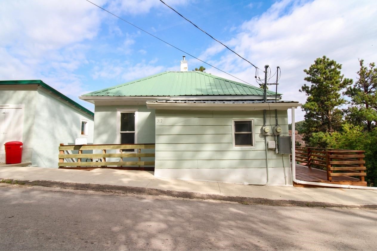 312 W McClellan Street — photo