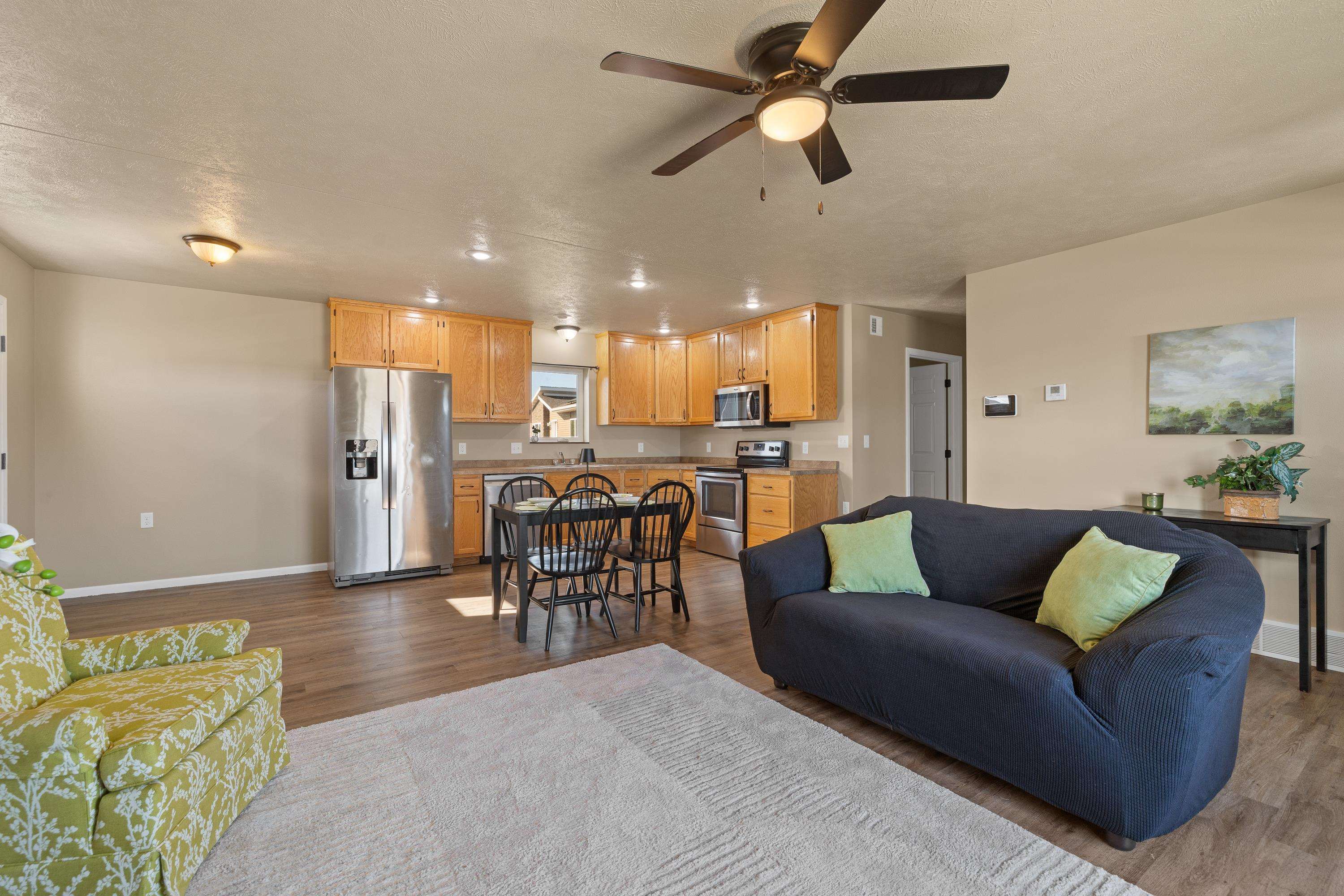 628 Shuttle Ct, Box Elder, SD 57719 — photo 3