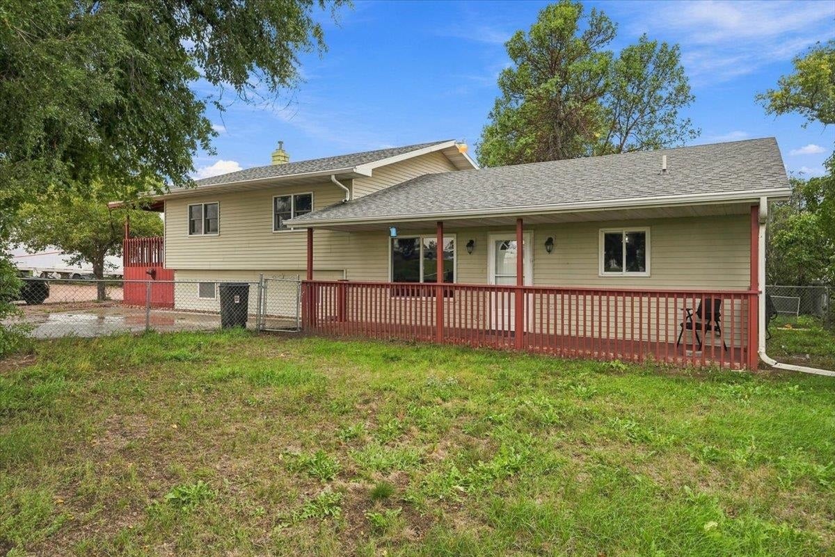 3963 E Hwy 44 — photo