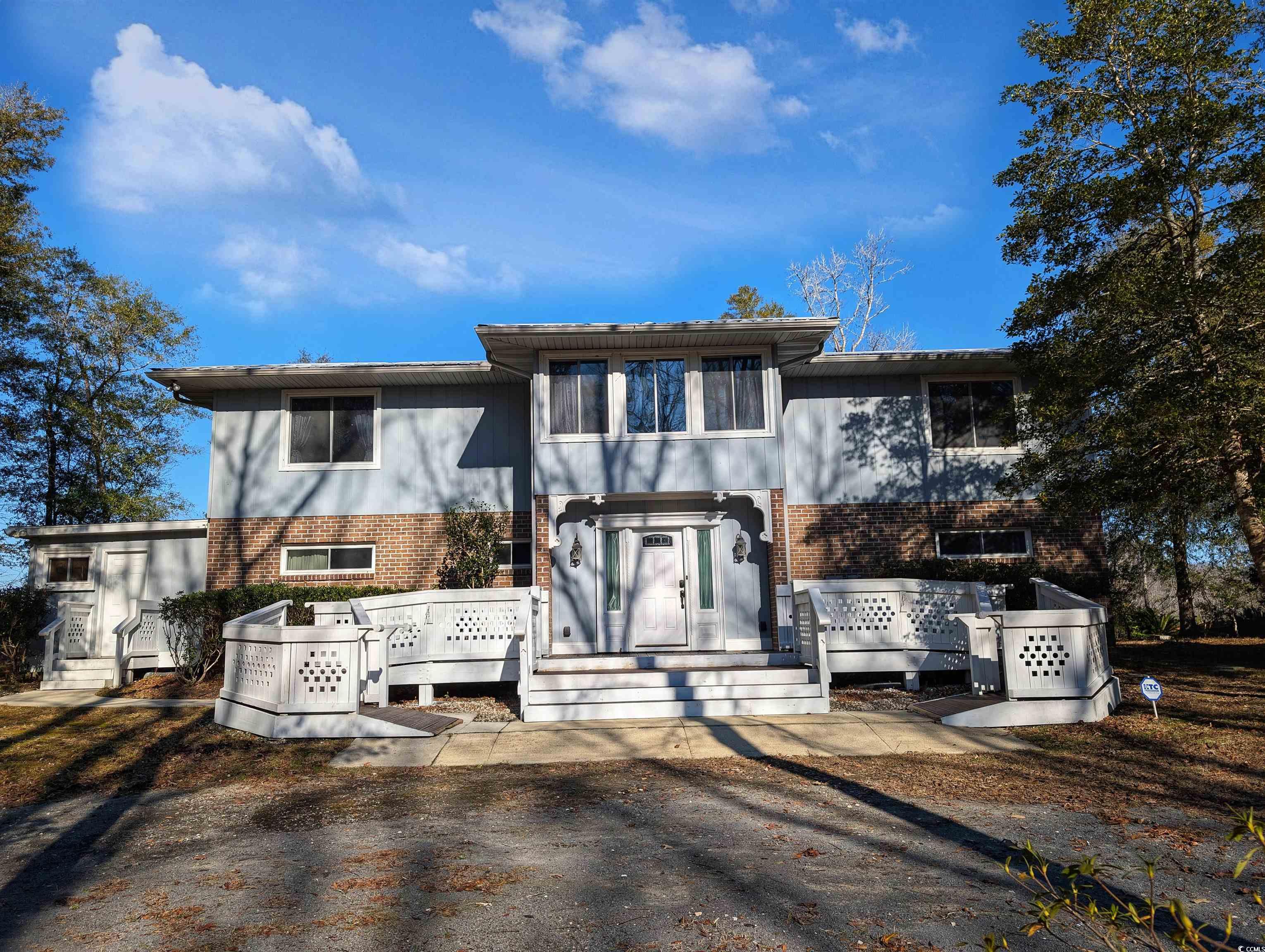 462 Mohican Dr. — photo