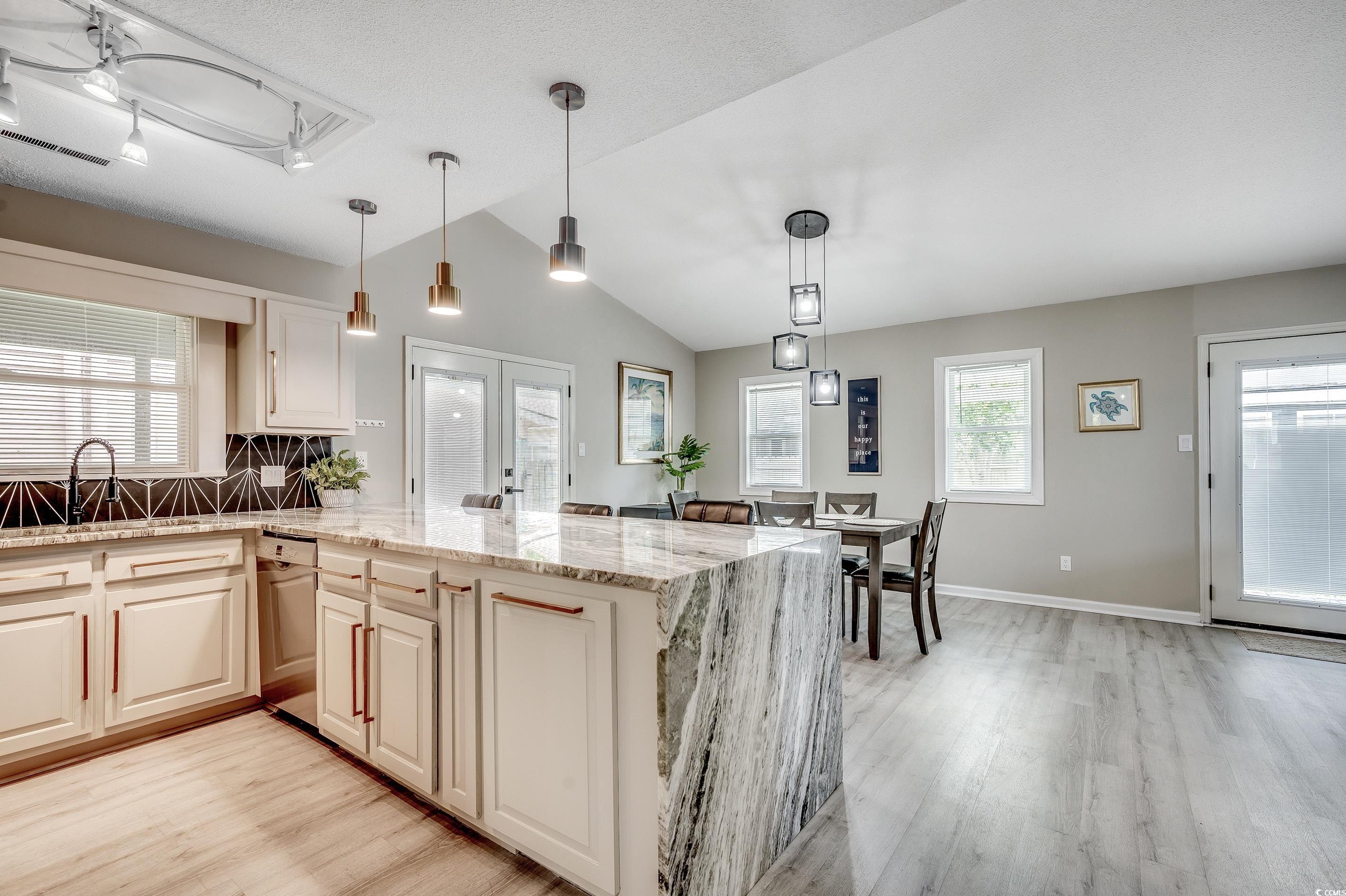 10056 Kings Road, Myrtle Beach, SC 29572 — photo 3