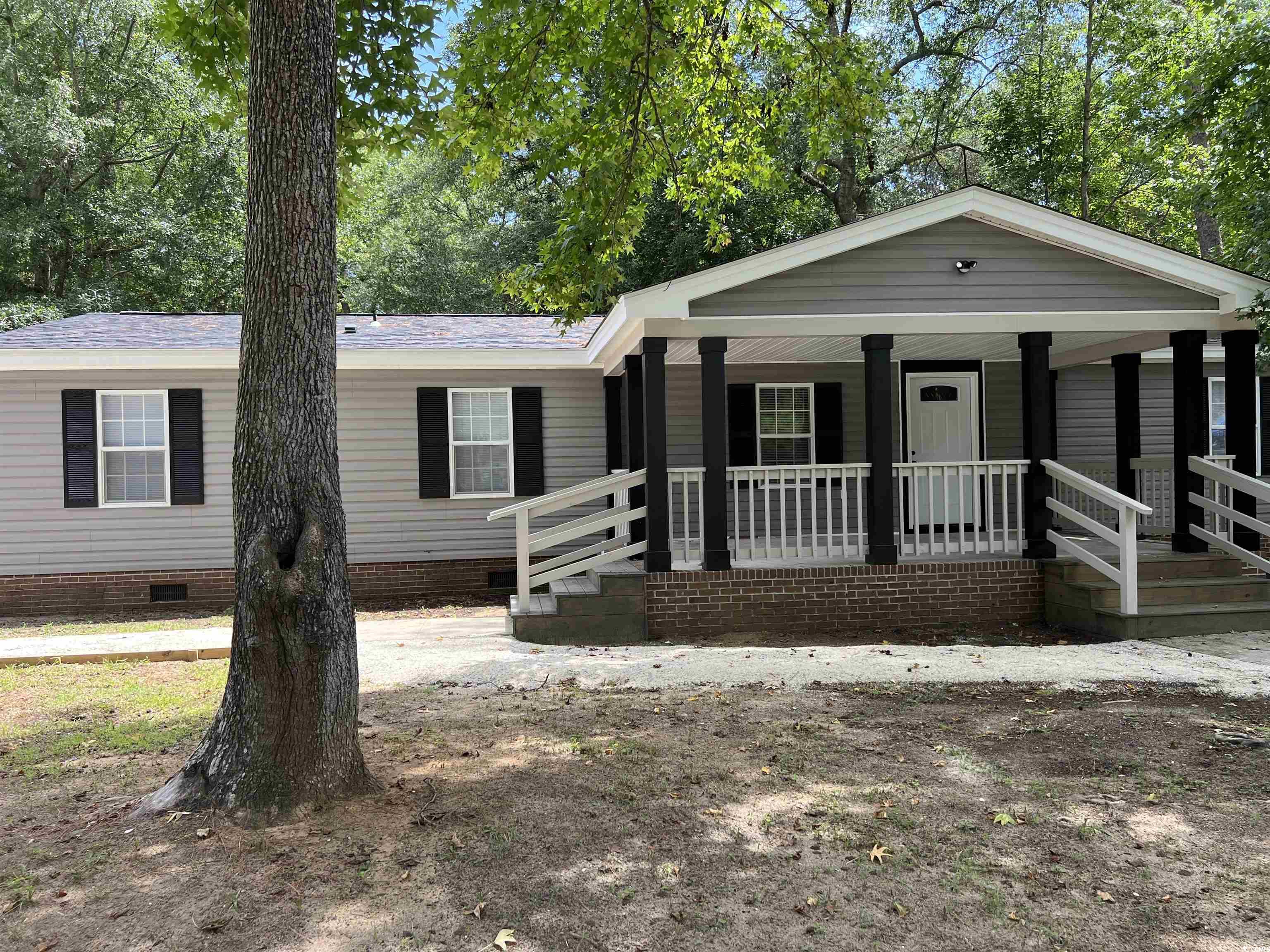 425 East Surfwind Dr. — photo