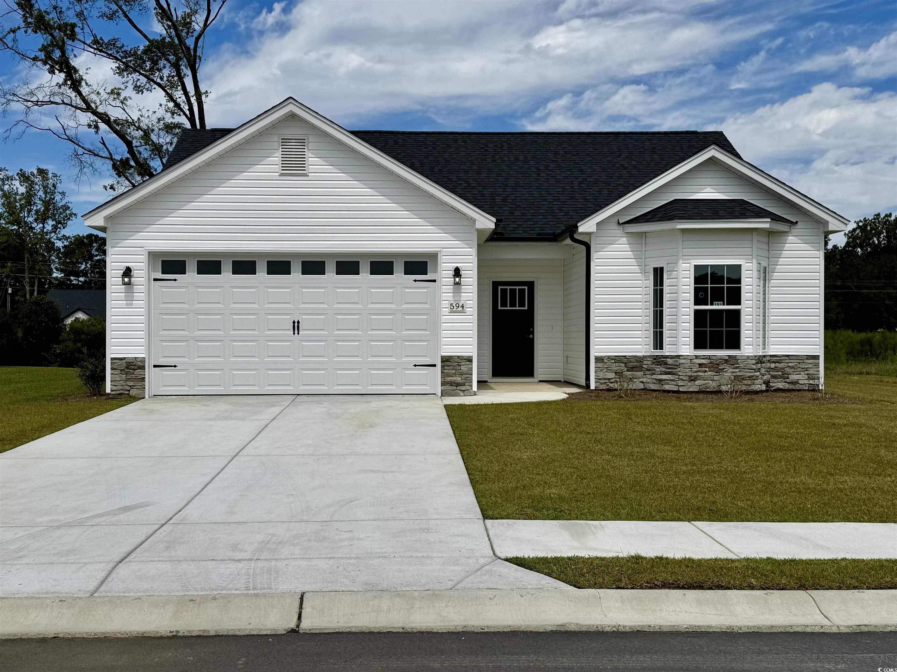 594 Shallow Cove Dr. — photo