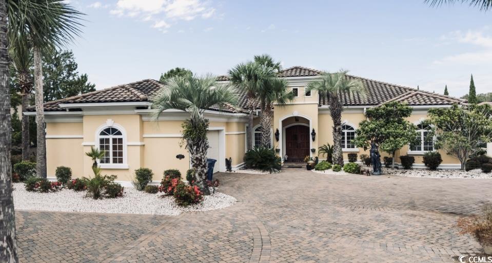 9235 Marina Pkwy. — photo