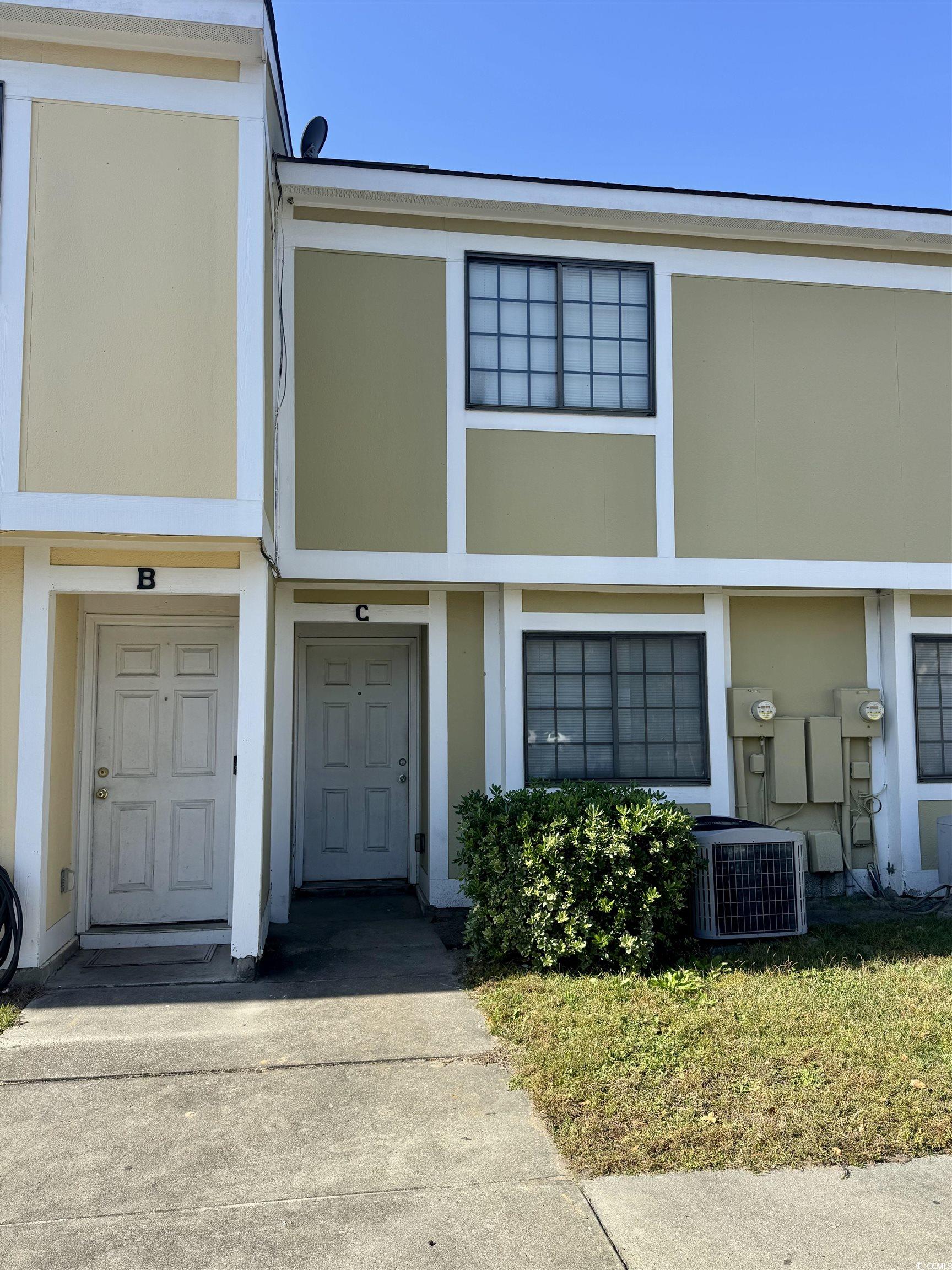 1207 Pinegrove Dr. C — photo