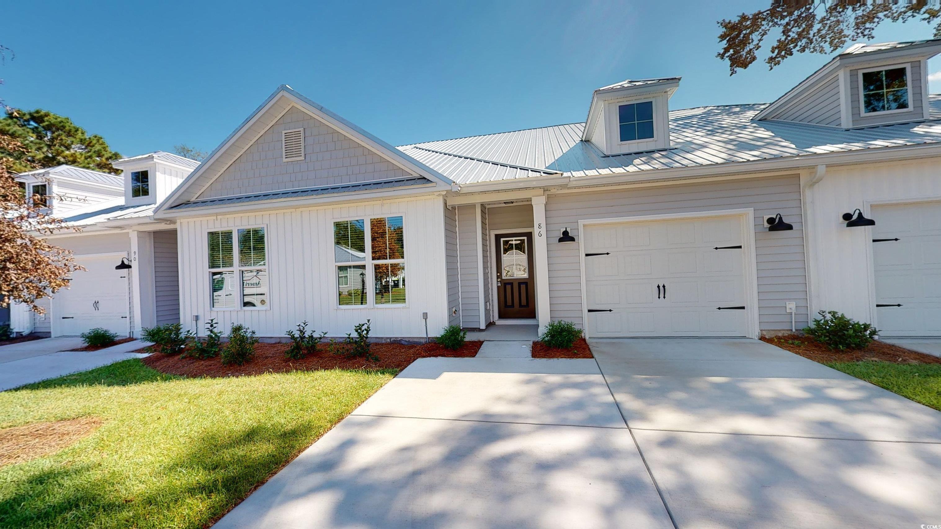 84 Racquet Club Dr. — photo