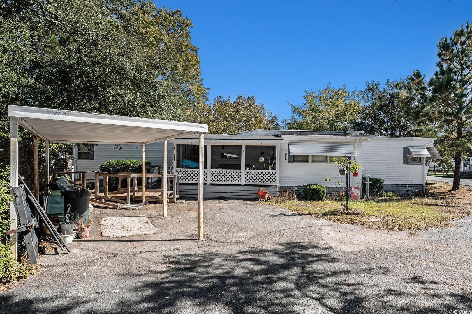 109 Village Ct. — photo