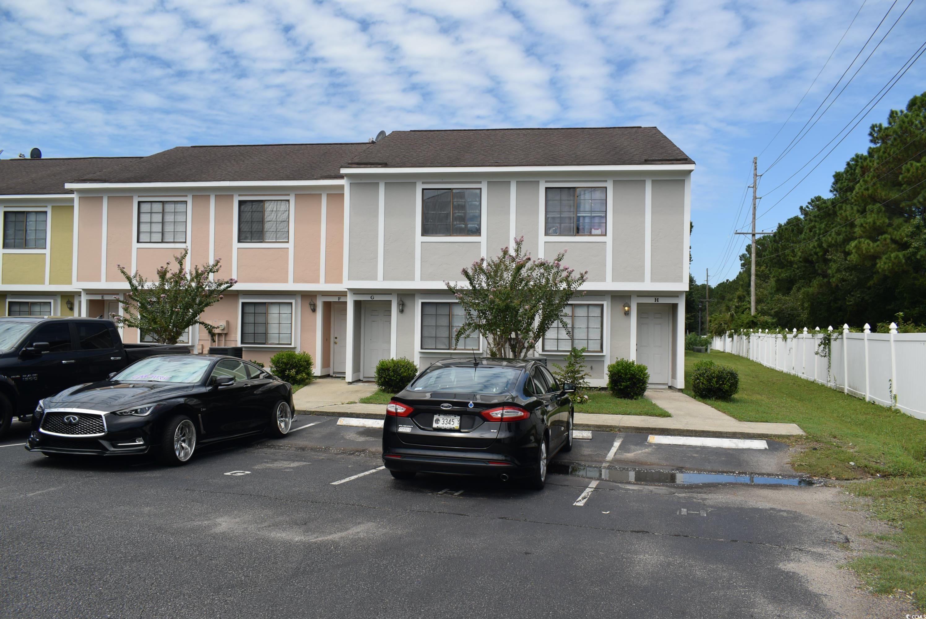 1208 Pinegrove Dr. — photo