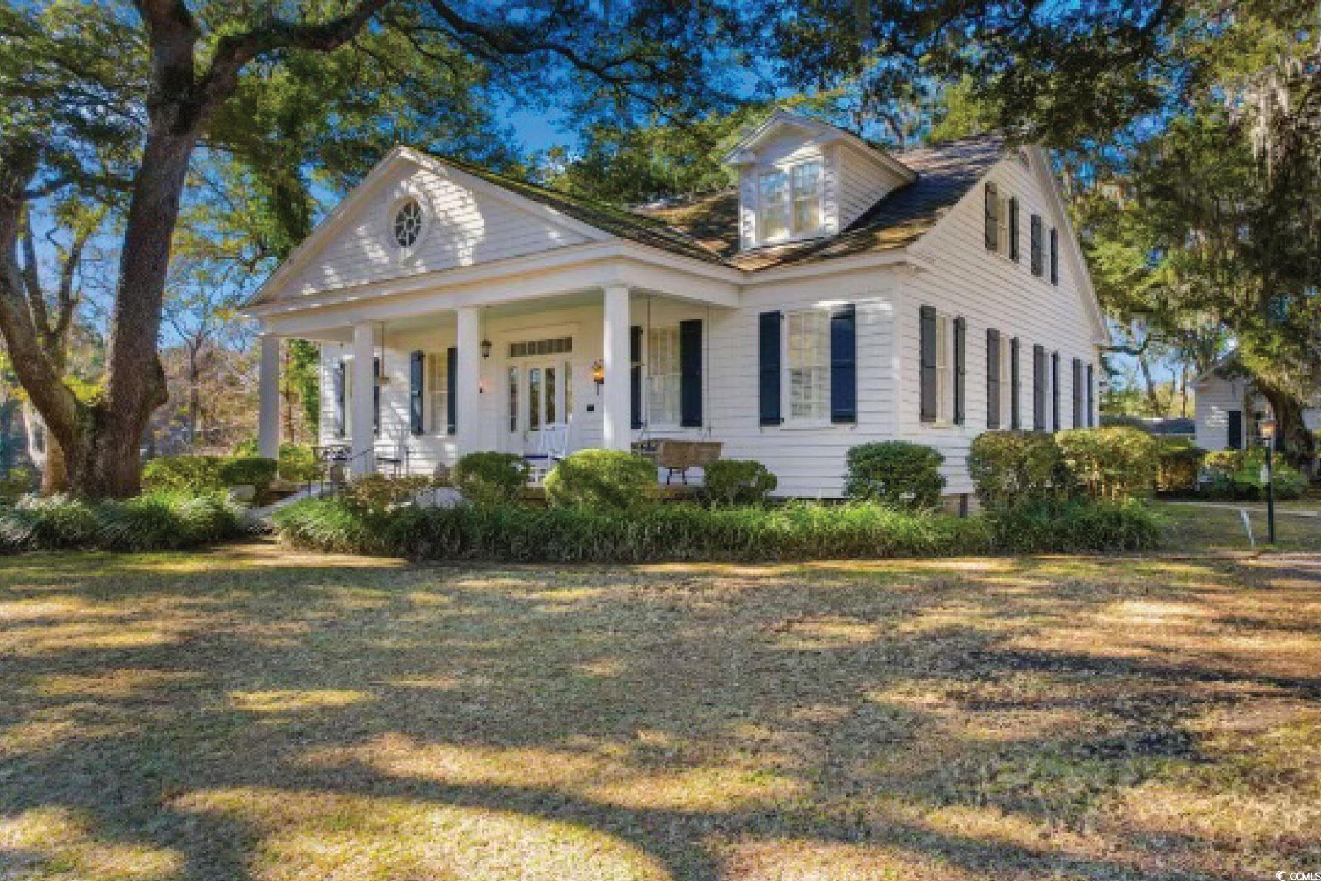 563 Chandler Ave. — photo