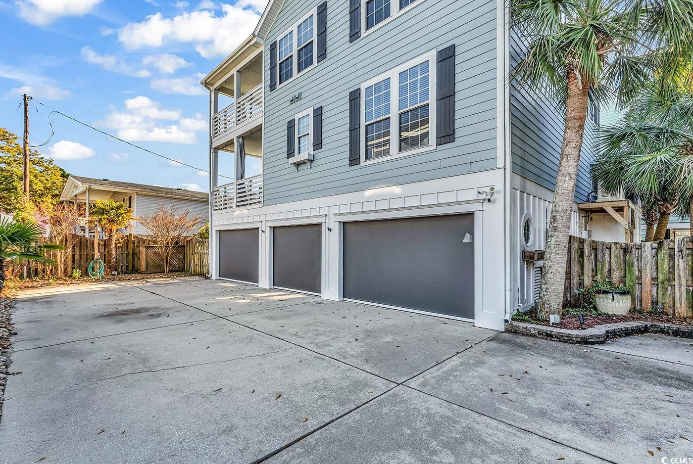 209-B Woodland Dr. — photo