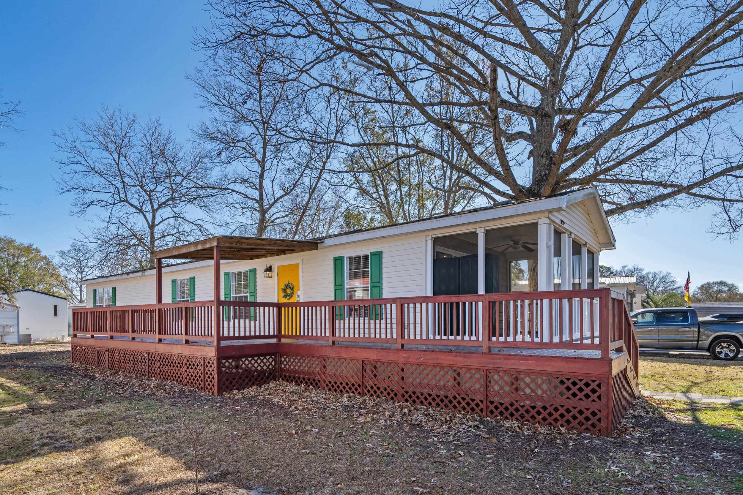 62 Crooked Island Circle — photo