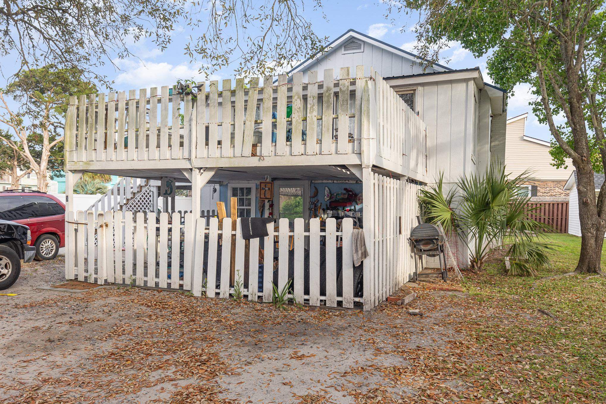 1710 Holly Dr. — photo
