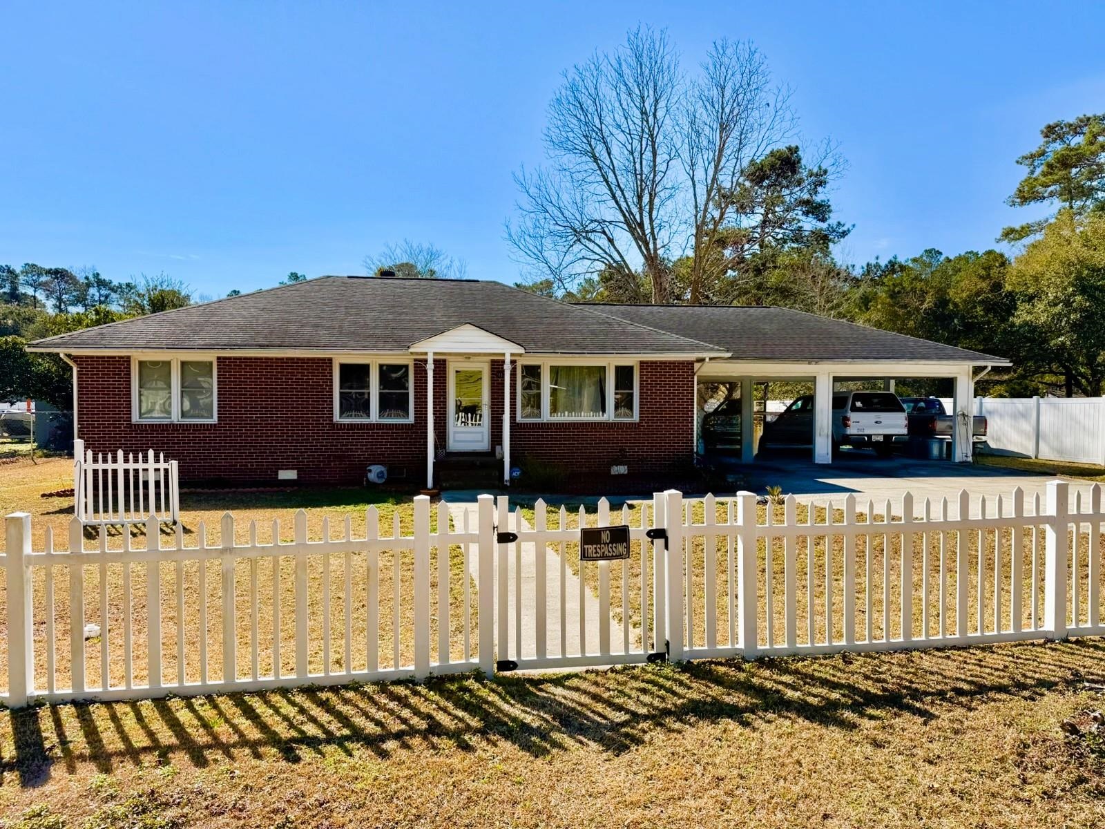811 Cedar St. — photo