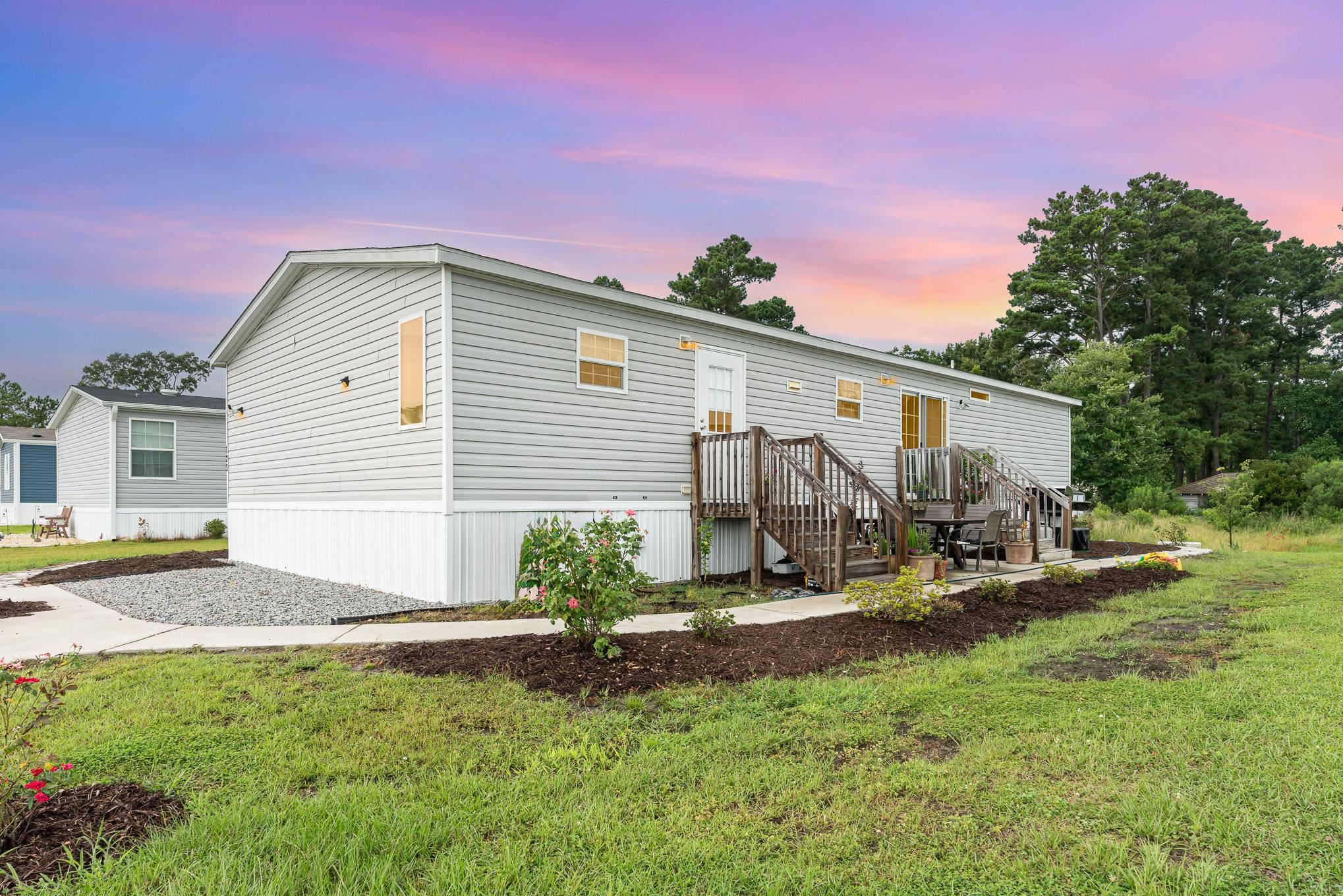 123 Shetland Woods Dr. — photo