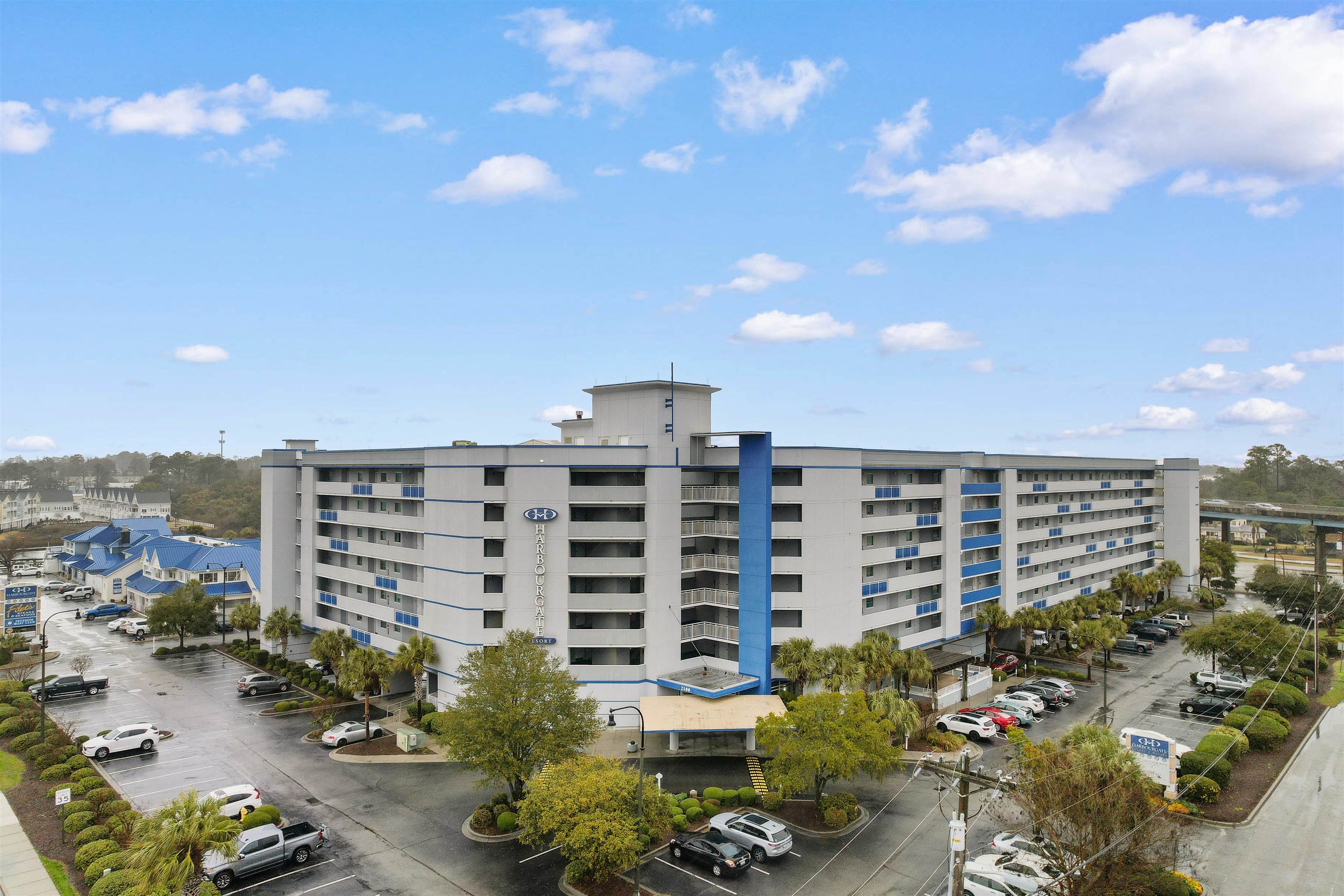 2100 Sea Mountain Hwy. — photo