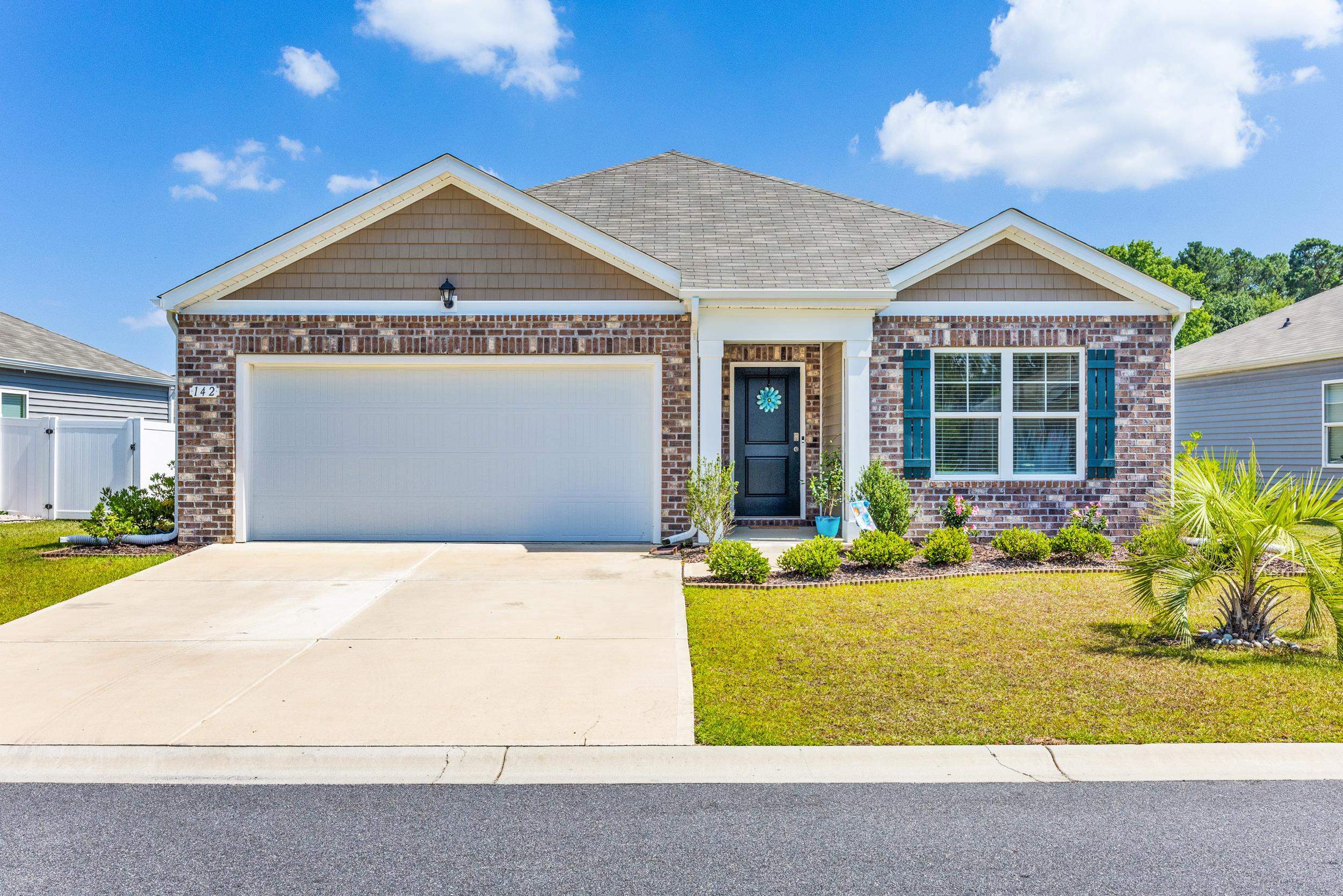 142 Pine Forest Dr. — photo