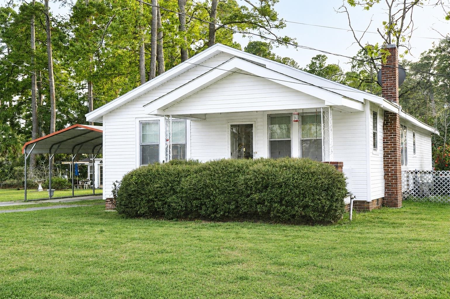 910 Sandy Bluff Rd. — photo